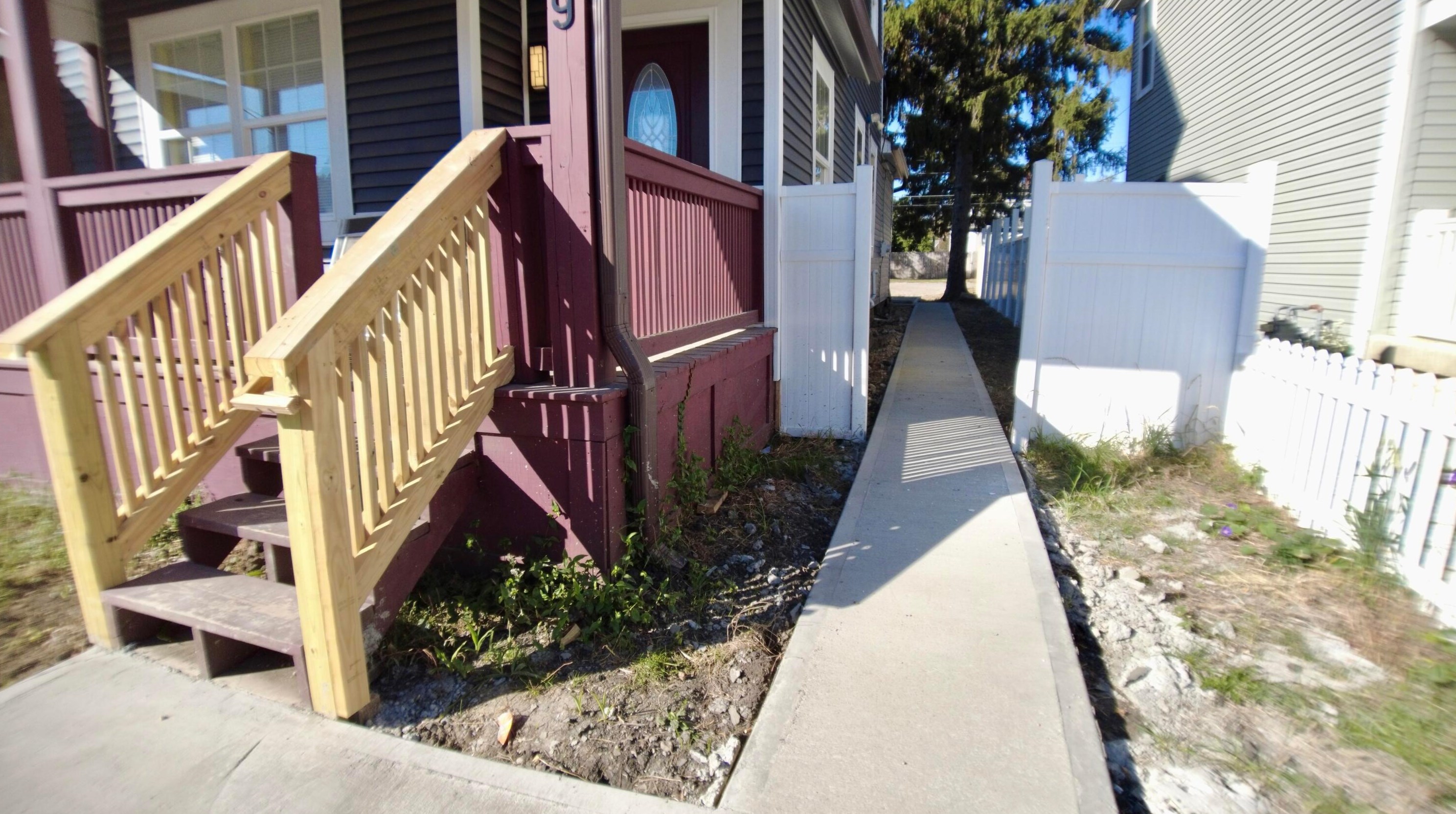 279 Dakota Ave, Columbus OH  43223-1527 exterior