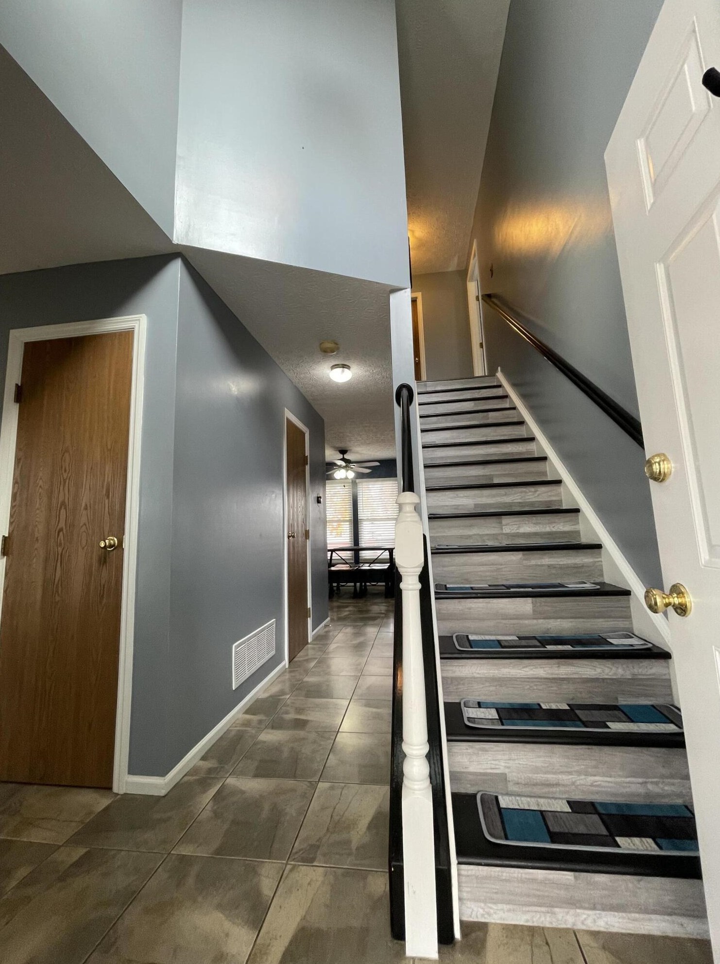 5328 Cherry Bud Ct, Columbus OH 43228-5733 exterior