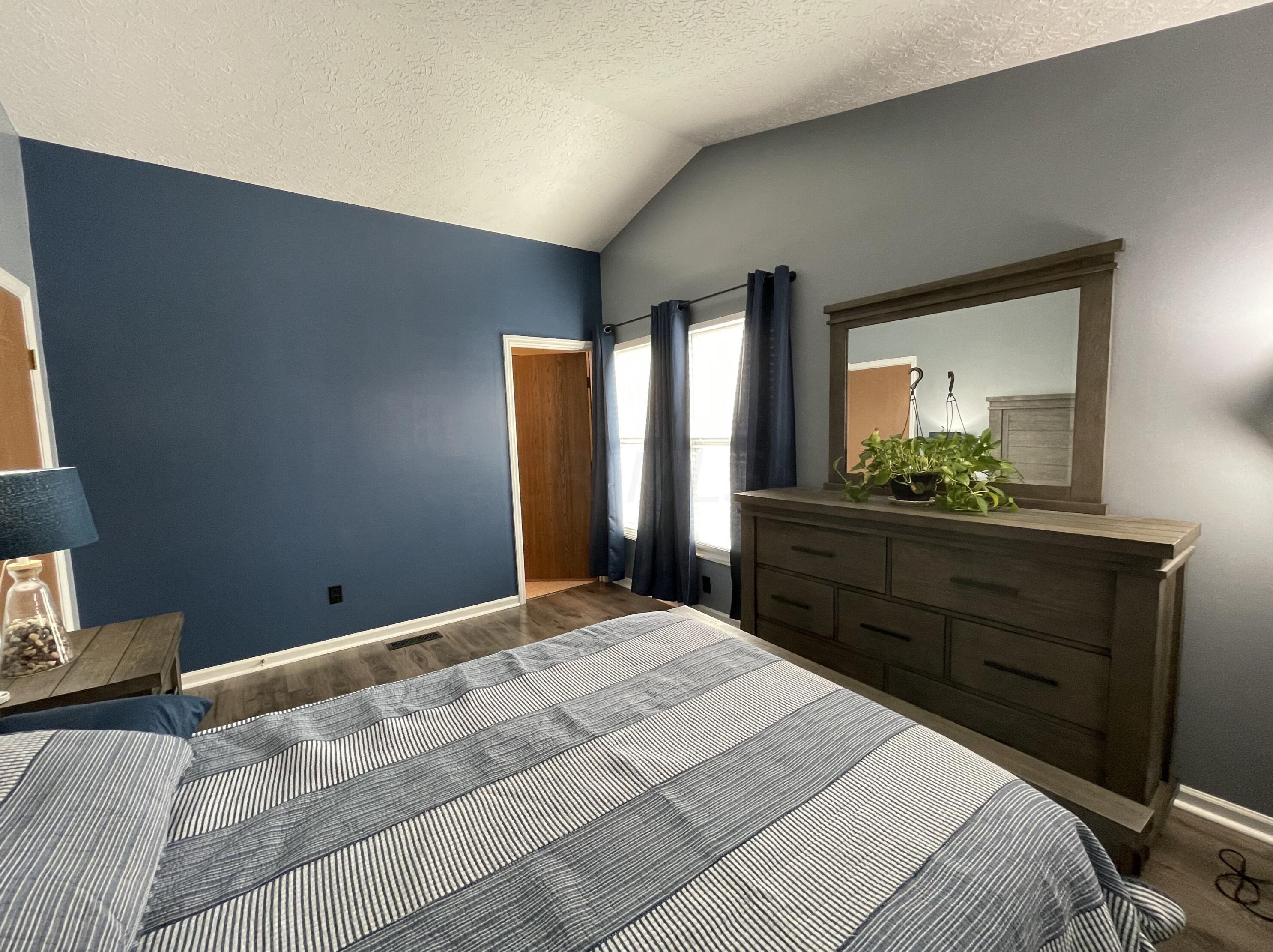 5328 Cherry Bud Ct, Columbus OH 43228-5733 exterior