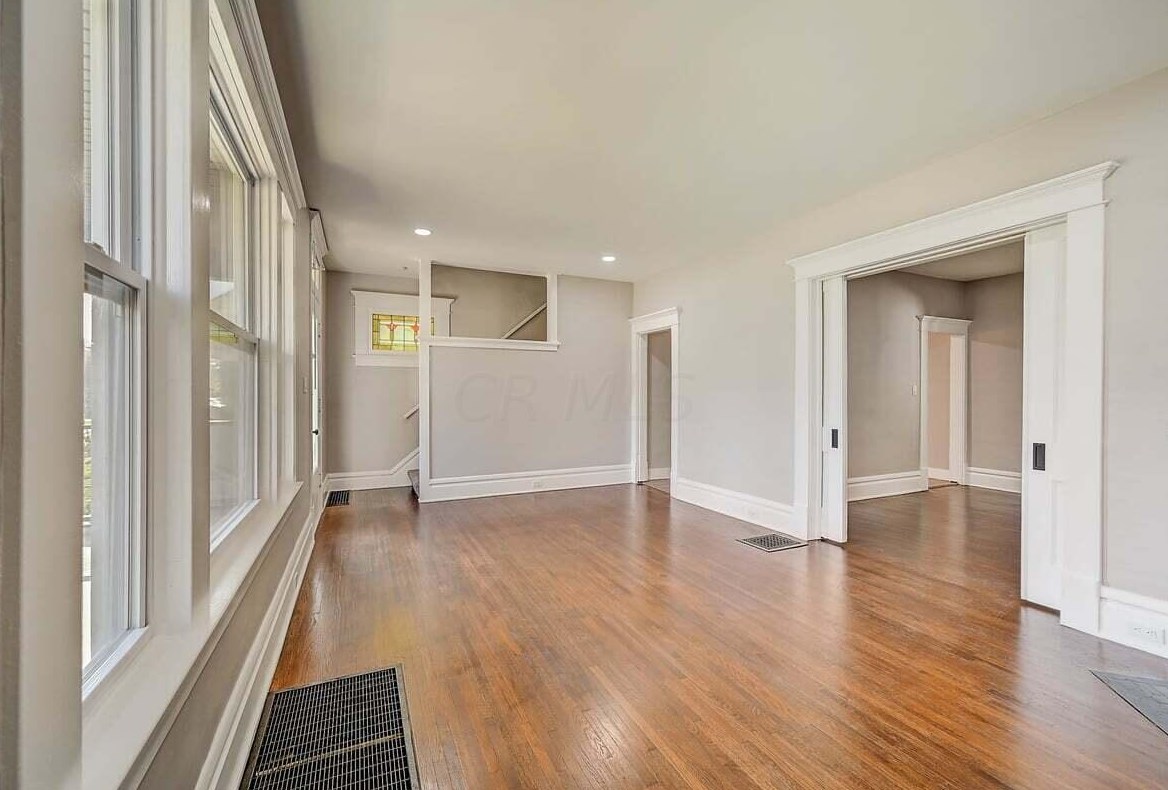 53 Richardson Ave, Columbus OH  43204-3240 exterior