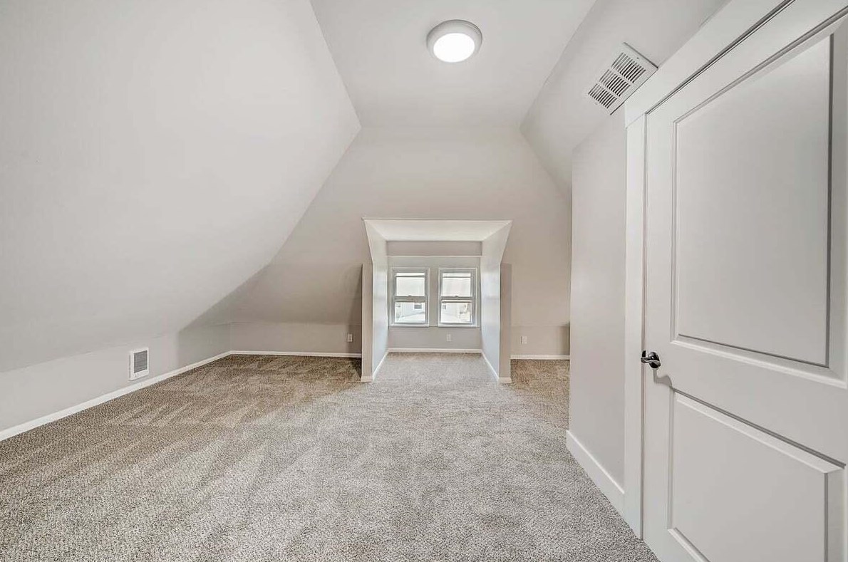 53 Richardson Ave, Columbus OH  43204-3240 exterior