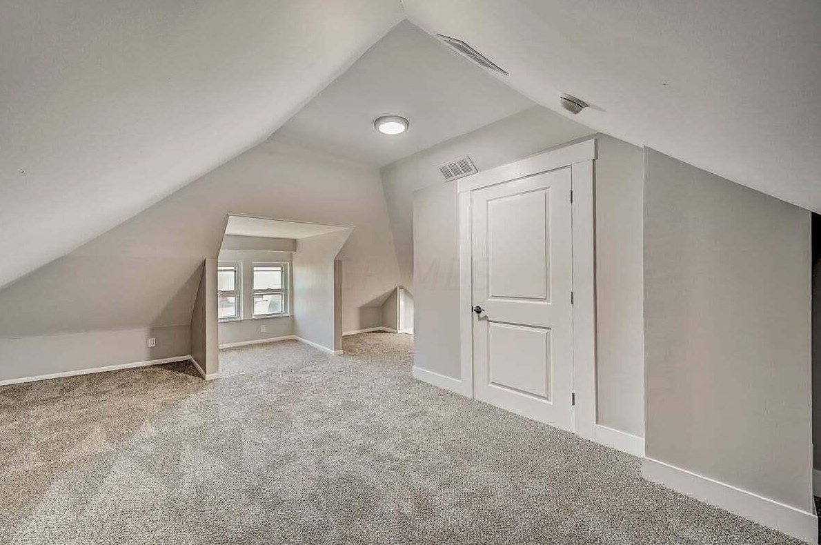 53 Richardson Ave, Columbus OH  43204-3240 exterior