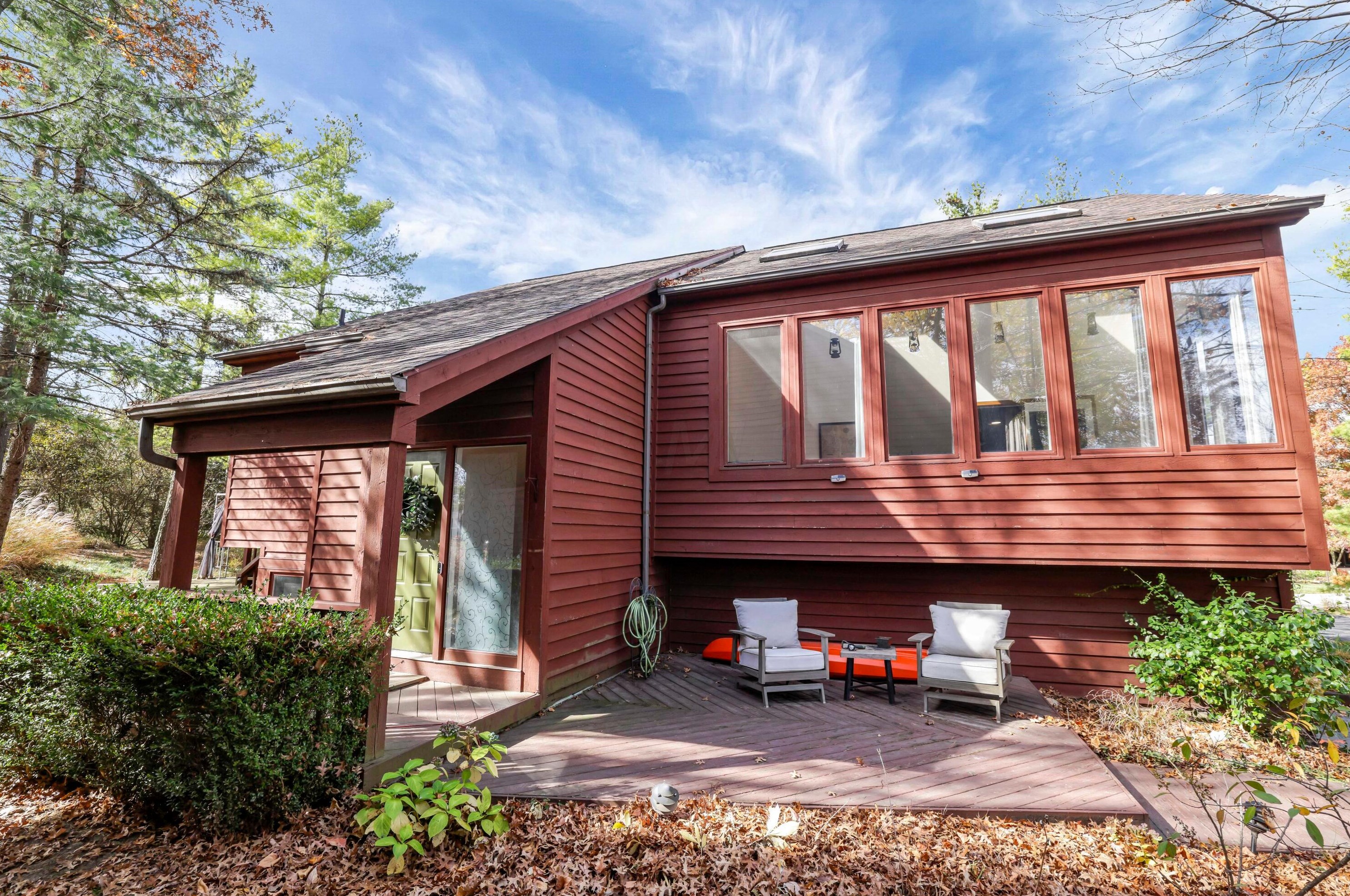 331 Lakeside Dr, Westerville OH  43081-3043 exterior