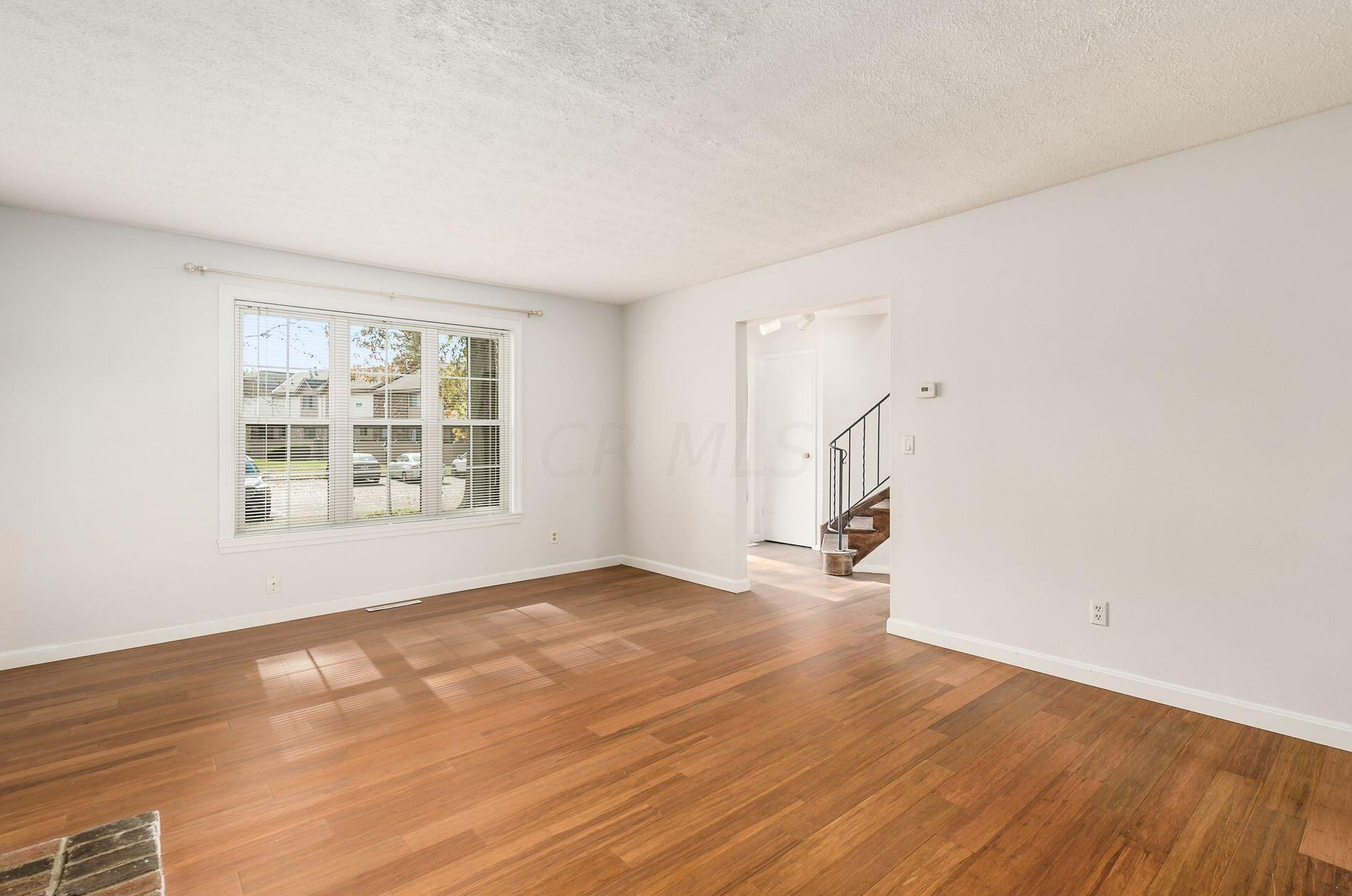 81 Stornoway Dr, Columbus OH 43213-2158 exterior