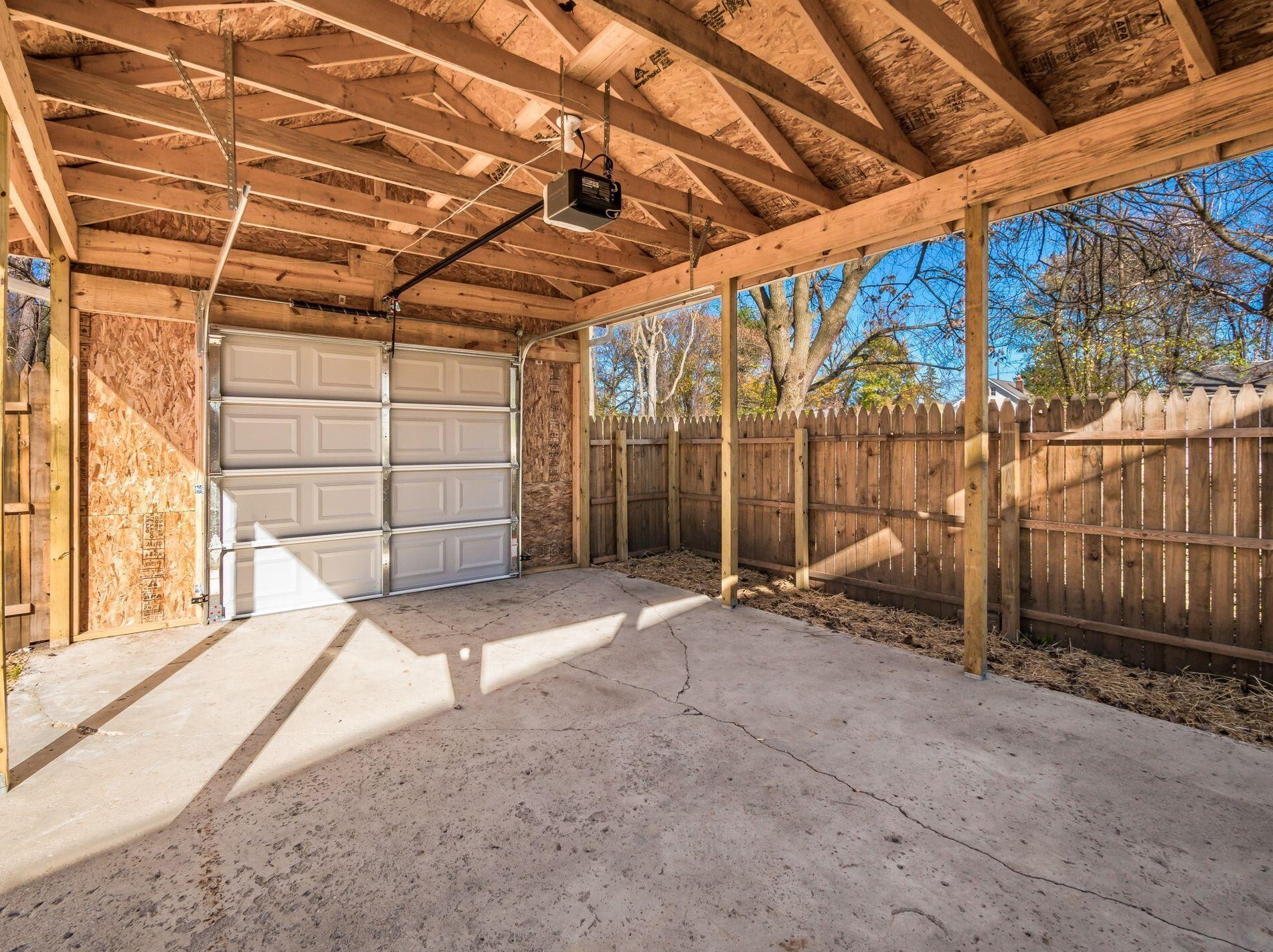 2318 Ridgeway Ave, Columbus OH  43219-2665 exterior