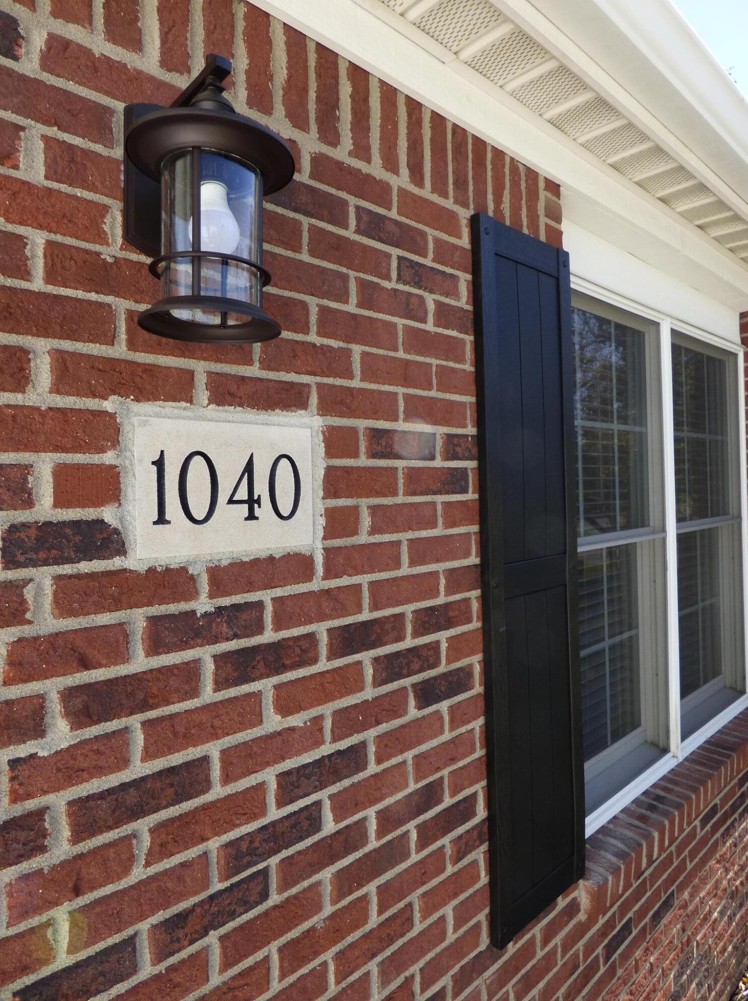 1040 Creekview Dr, Marysville, OH 43040