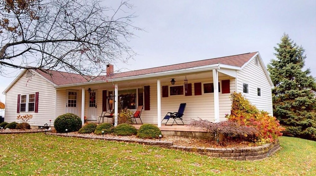 51 Deerfield Rd, North Woodbury, OH 44813-9299