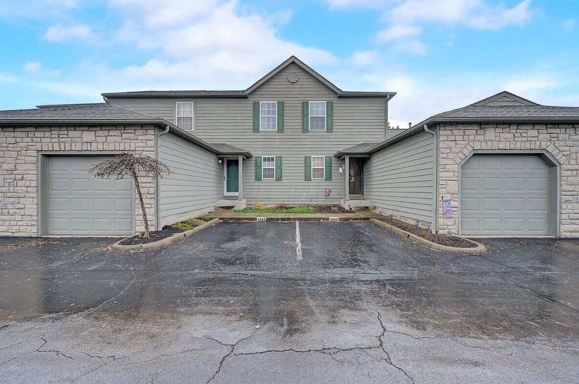 4042 Parkcove Dr, Columbus, OH 43230-9824