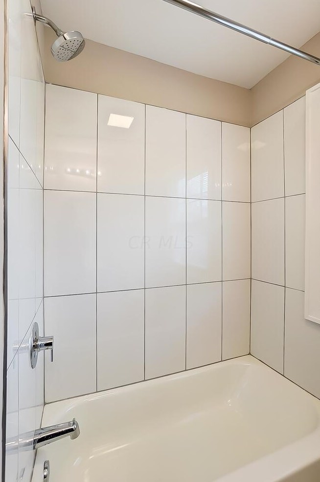 101 Harris Ave, Columbus OH 43204-3342 exterior