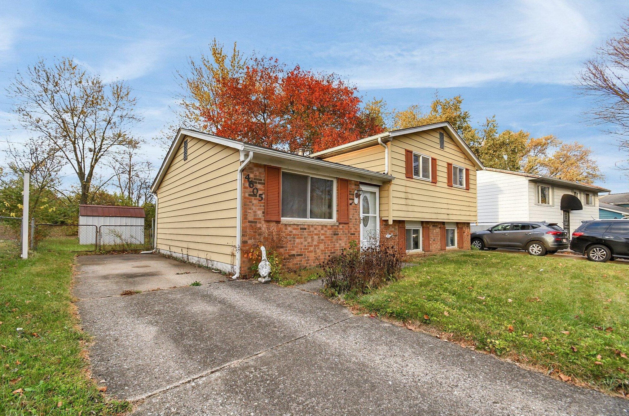 4605 Fairgrove Rd, Columbus, OH 43231-6008