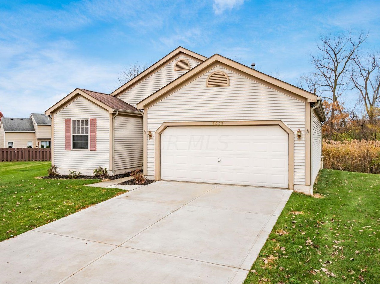 1047 Stone Ring Ct, Columbus, OH 43240-6011