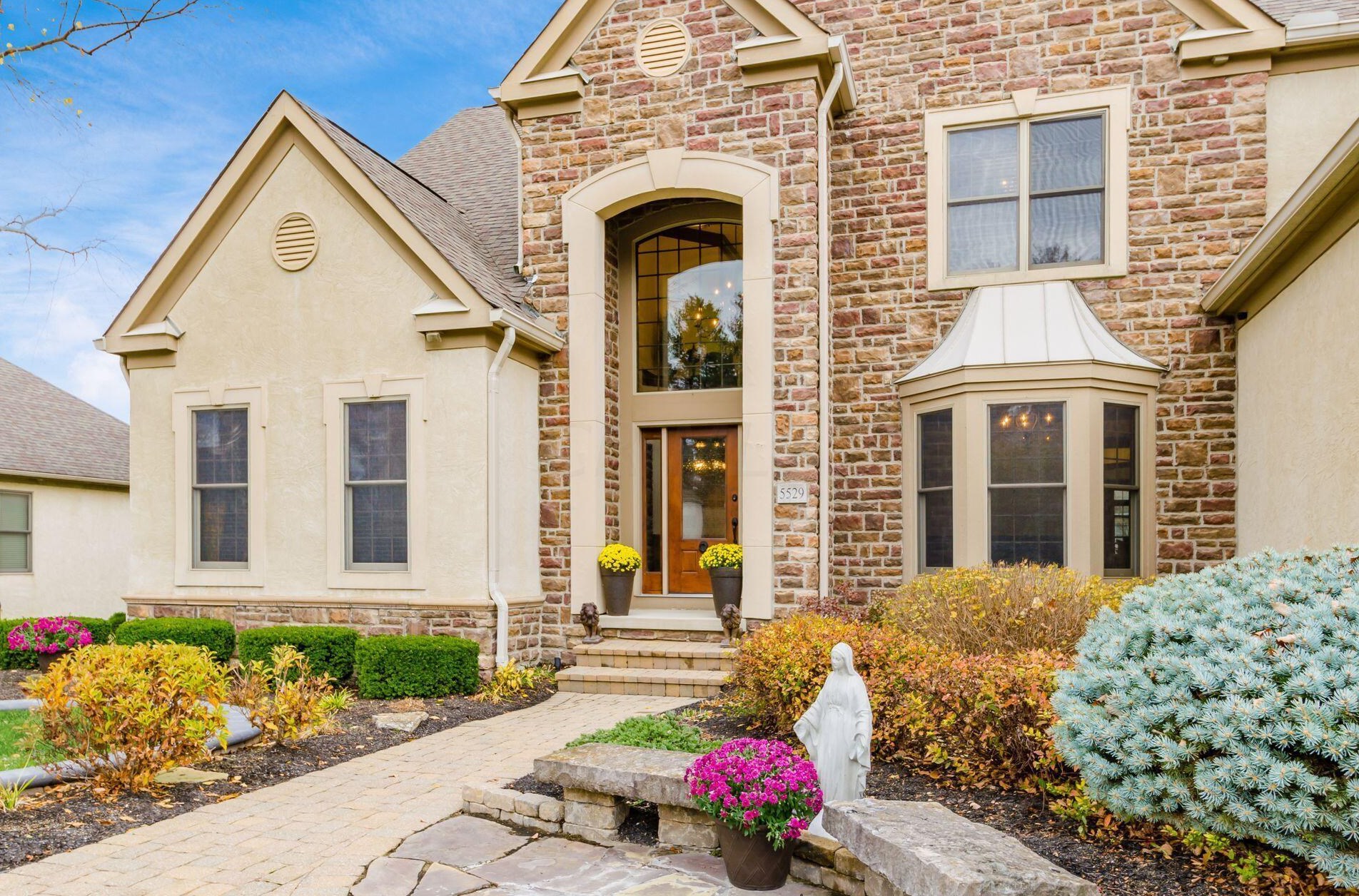 5529 Willow Bend Ct, Westerville, OH 43082-8355