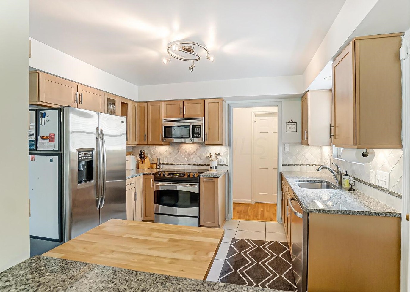 2646 Northwest Blvd, Columbus OH  43221-3345 exterior