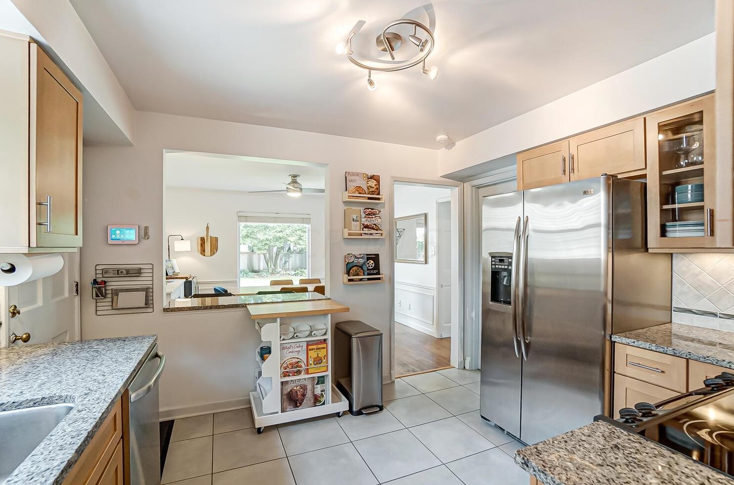 2646 Northwest Blvd, Columbus OH  43221-3345 exterior