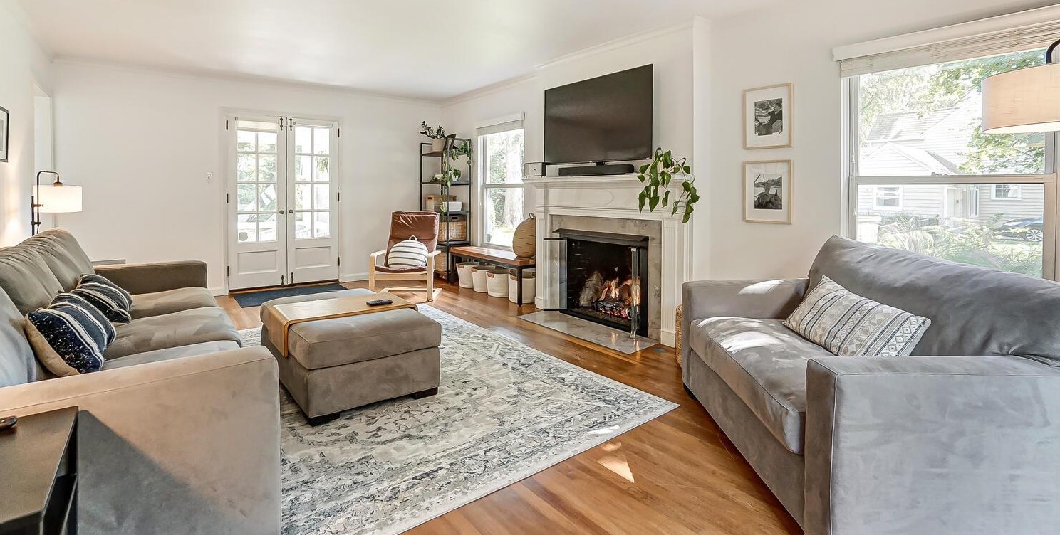 2646 Northwest Blvd, Columbus OH  43221-3345 exterior