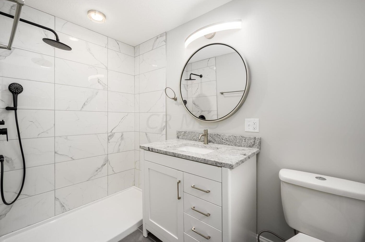 779 Siebert St, Columbus OH  43206-2970 exterior