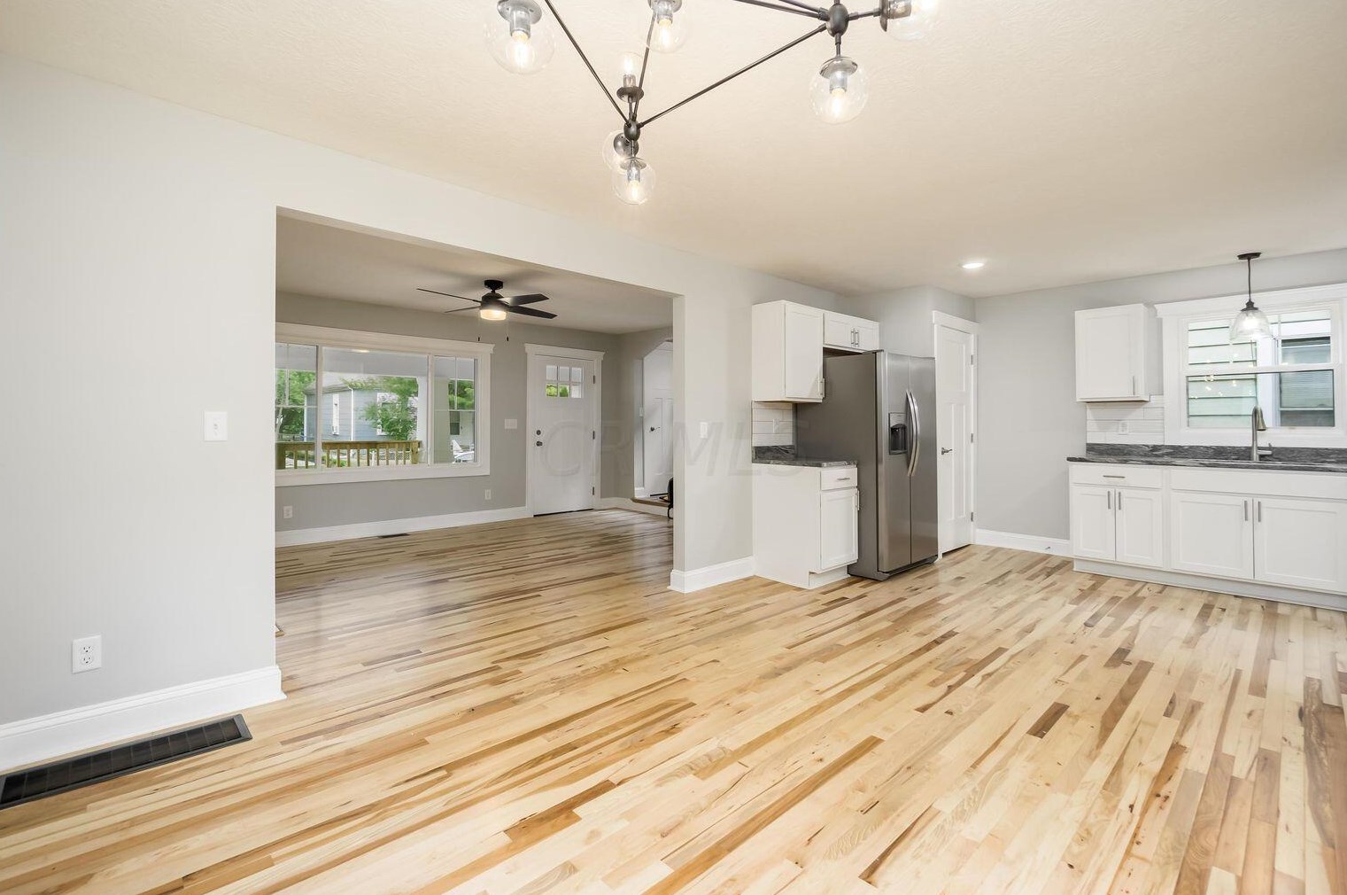 779 Siebert St, Columbus OH  43206-2970 exterior