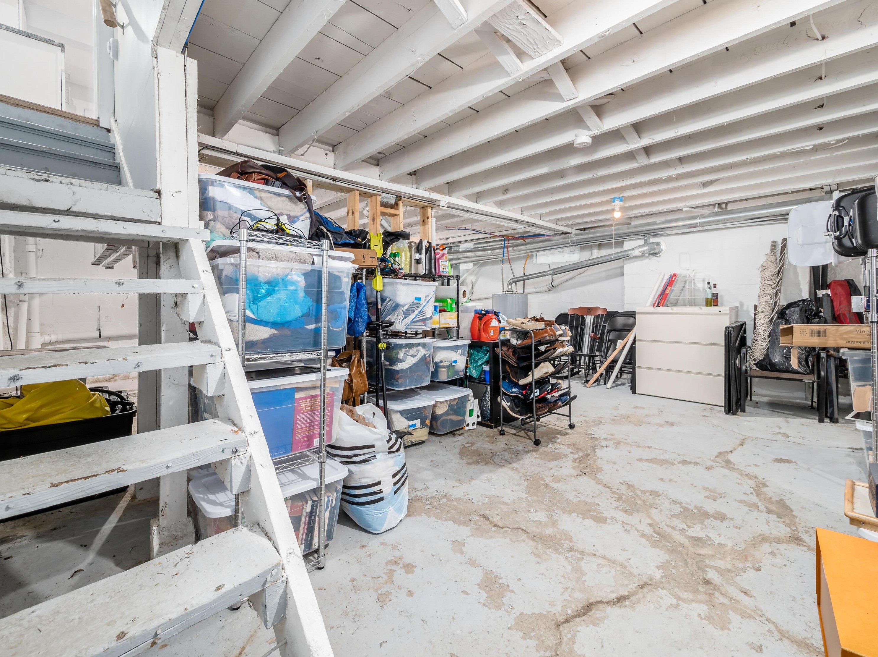 779 Siebert St, Columbus OH  43206-2970 exterior