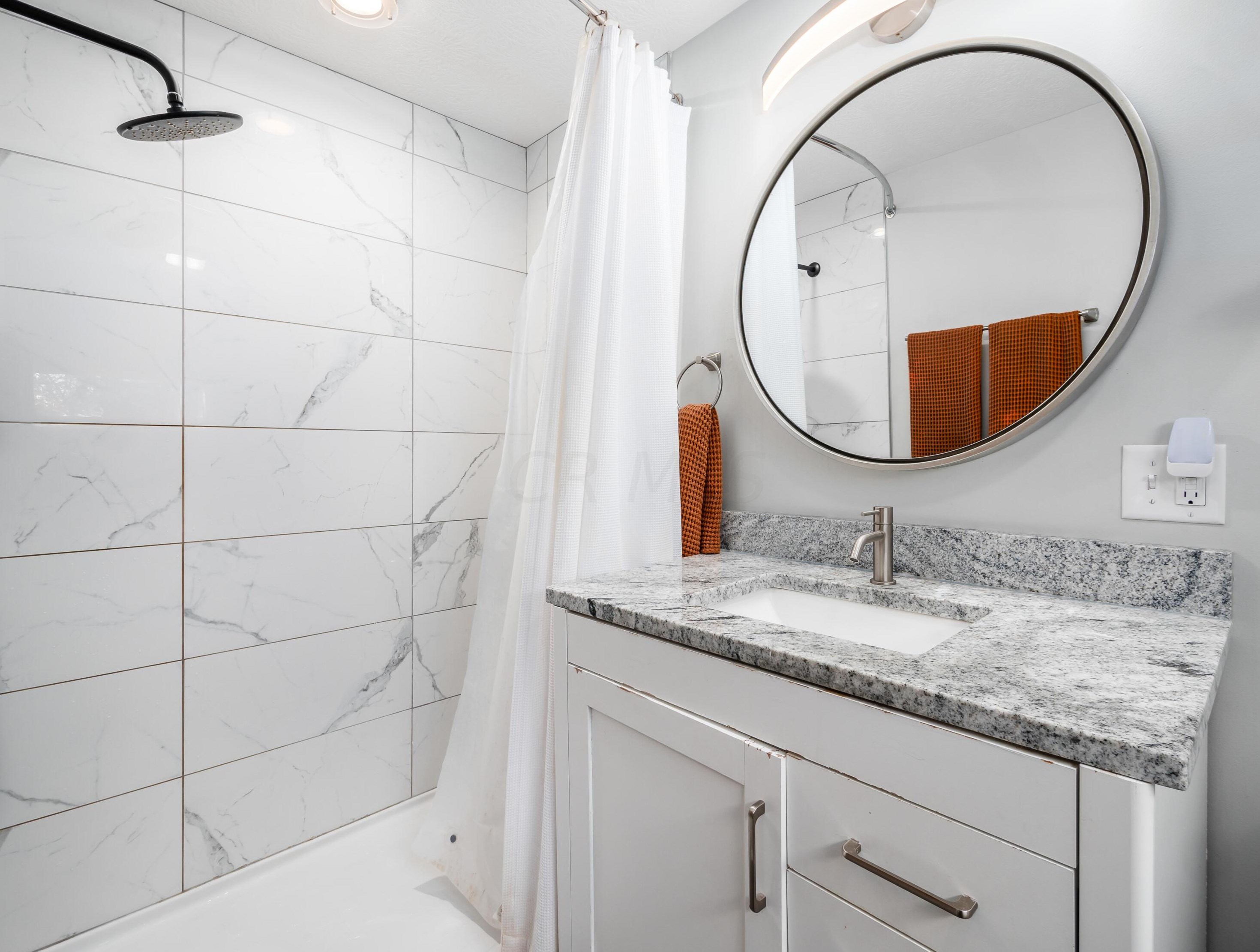 779 Siebert St, Columbus OH  43206-2970 exterior