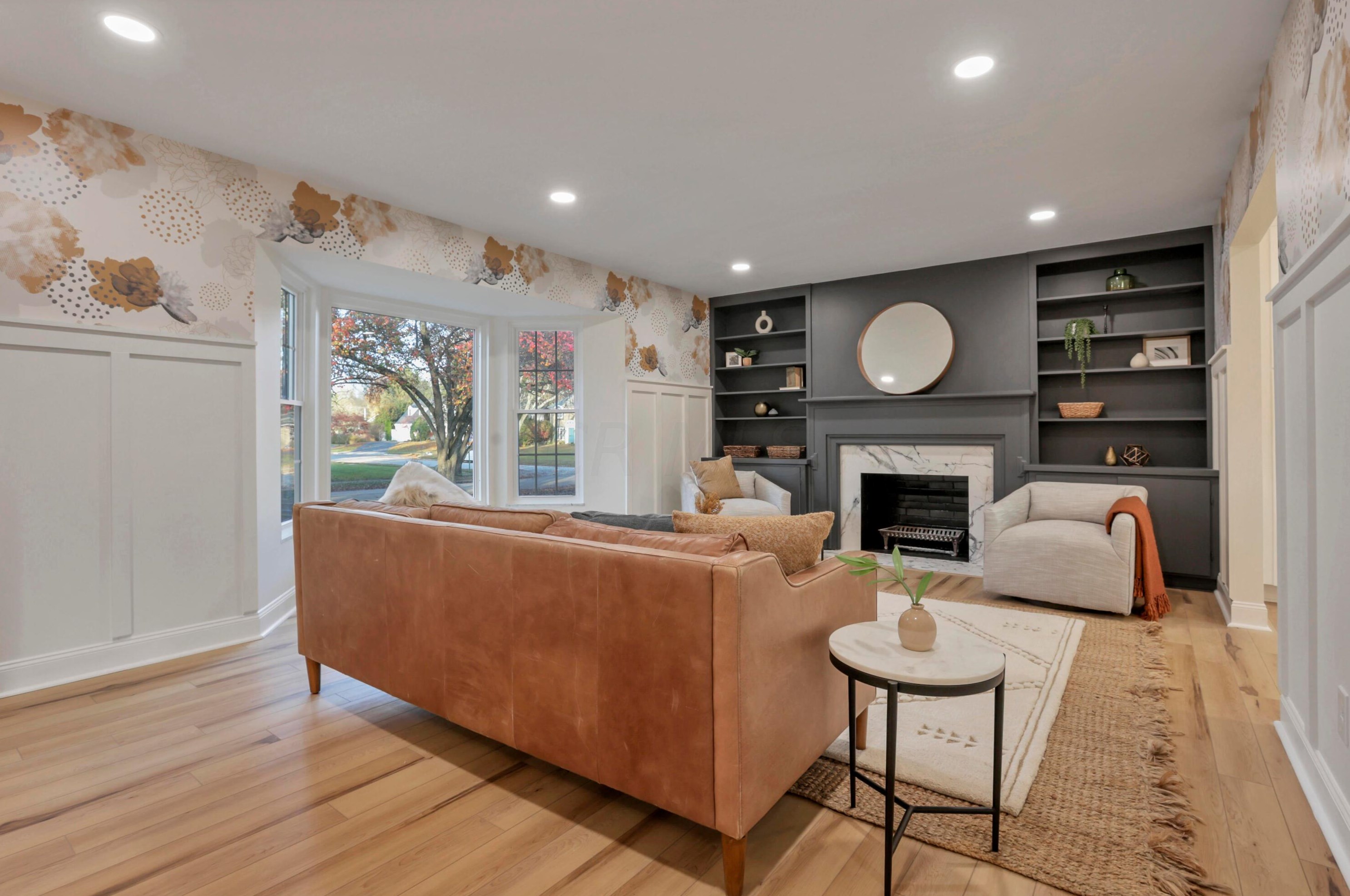 2275 Haverford Rd, Columbus OH  43220-4317 exterior