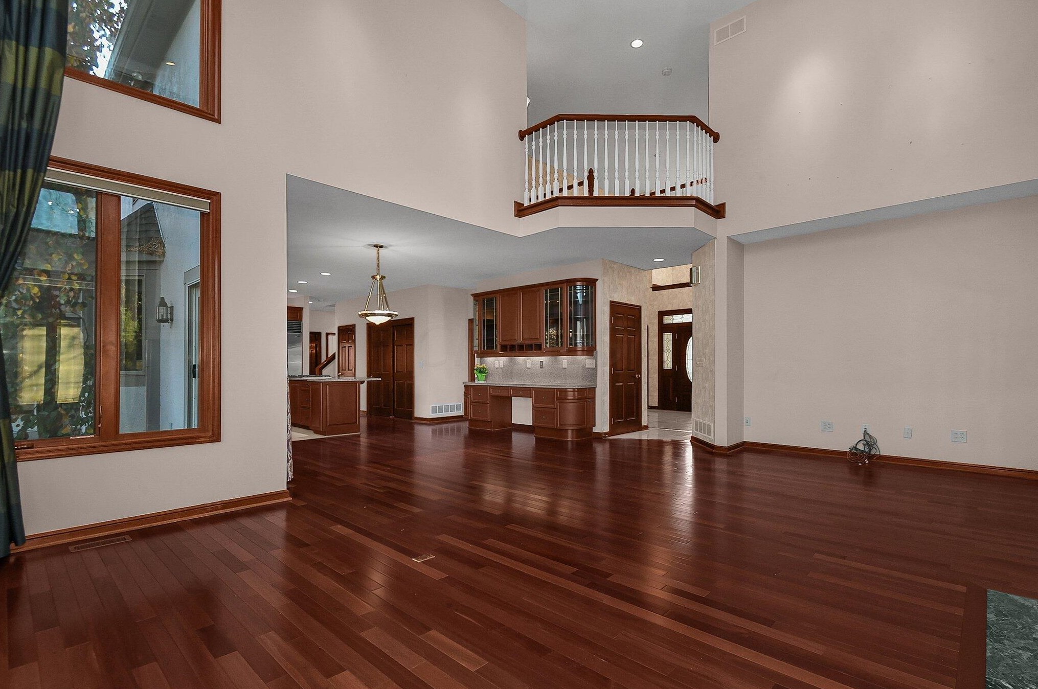 1027 Poppy Hills Dr, Blacklick, OH 43004