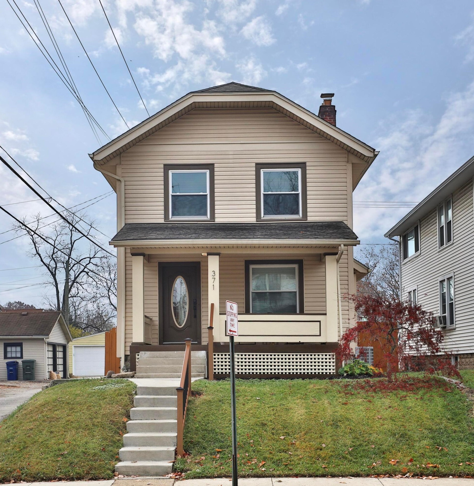 371 Olentangy St, Columbus, OH 43202-2342