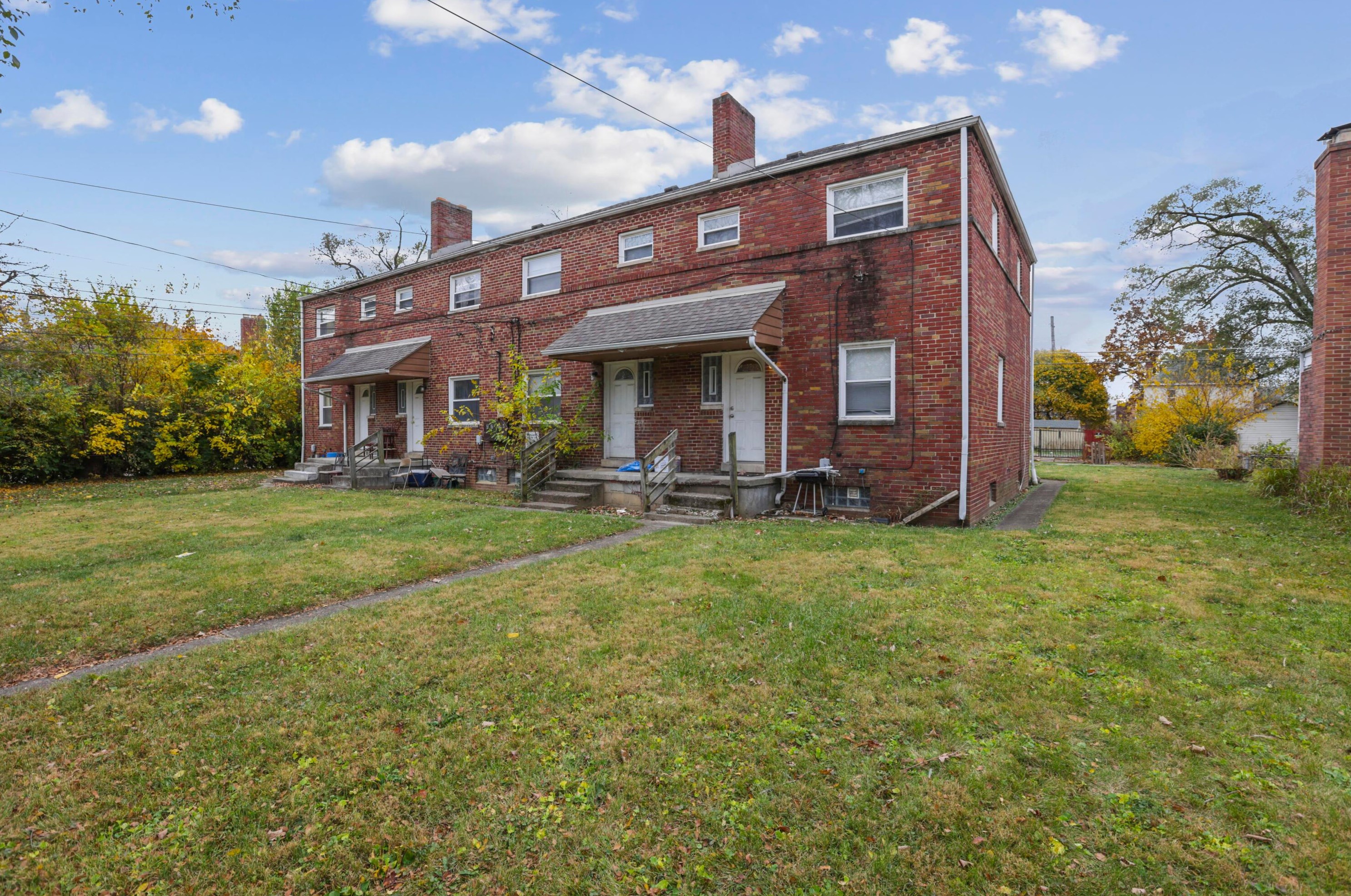 100-112 Powell Ave, Columbus OH  43204 exterior