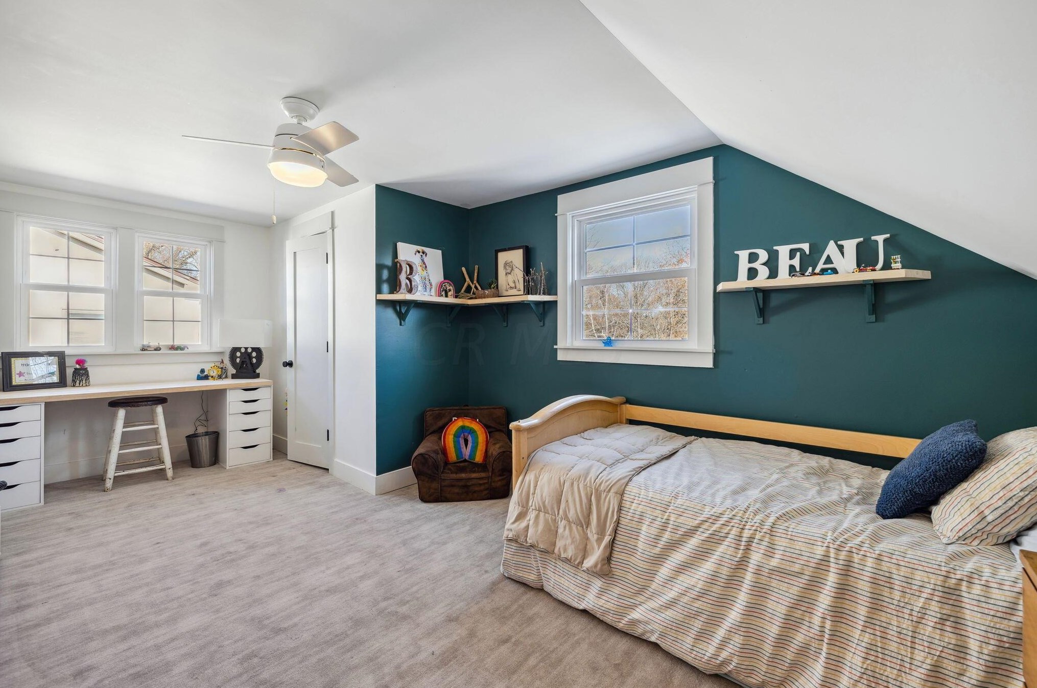 137 Roosevelt Ave, Columbus OH 43209-1160 exterior