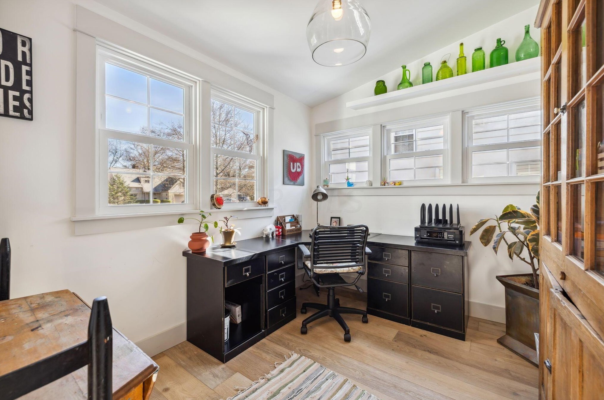 137 Roosevelt Ave, Columbus OH 43209-1160 exterior