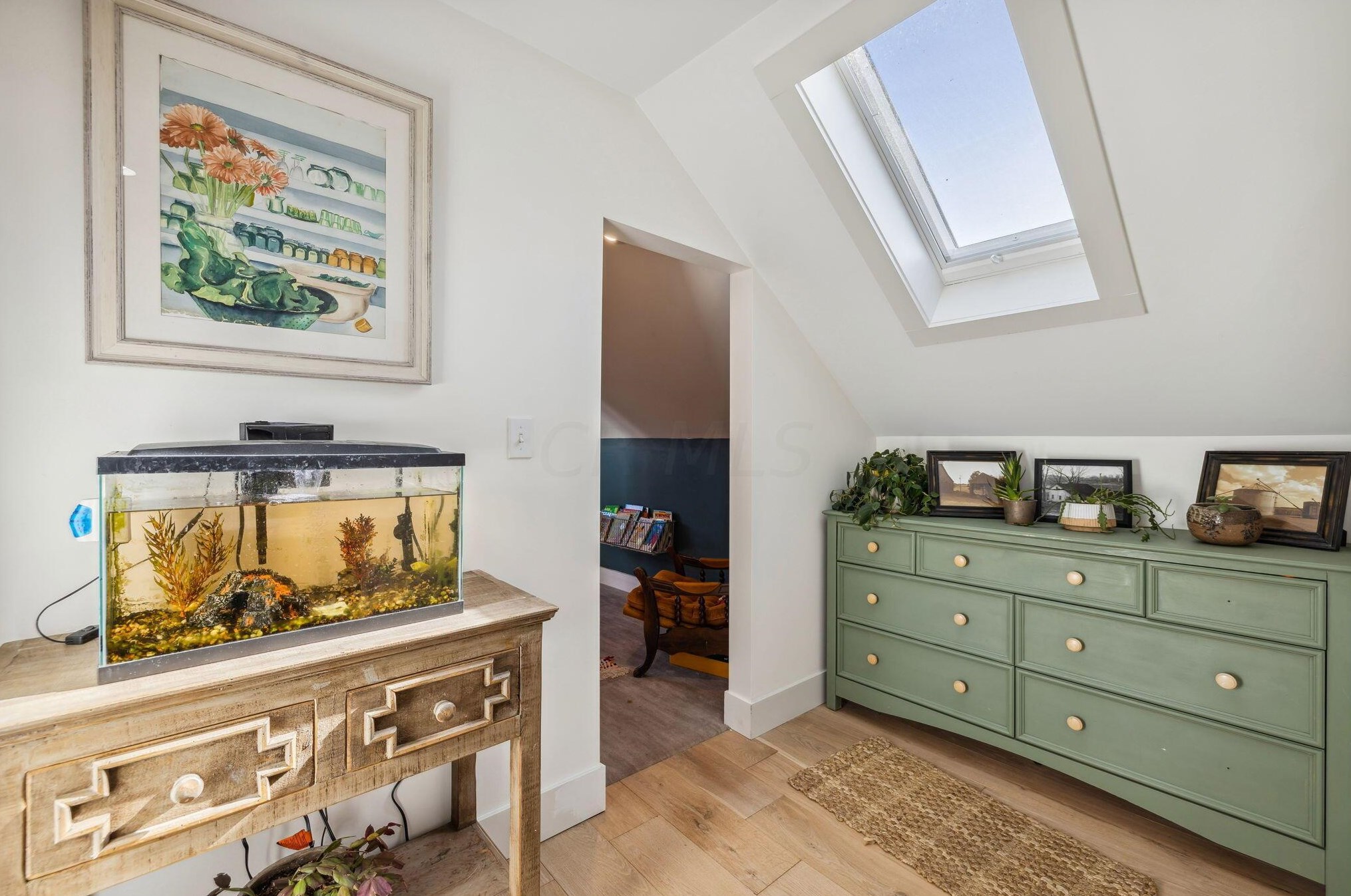 137 Roosevelt Ave, Columbus OH 43209-1160 exterior