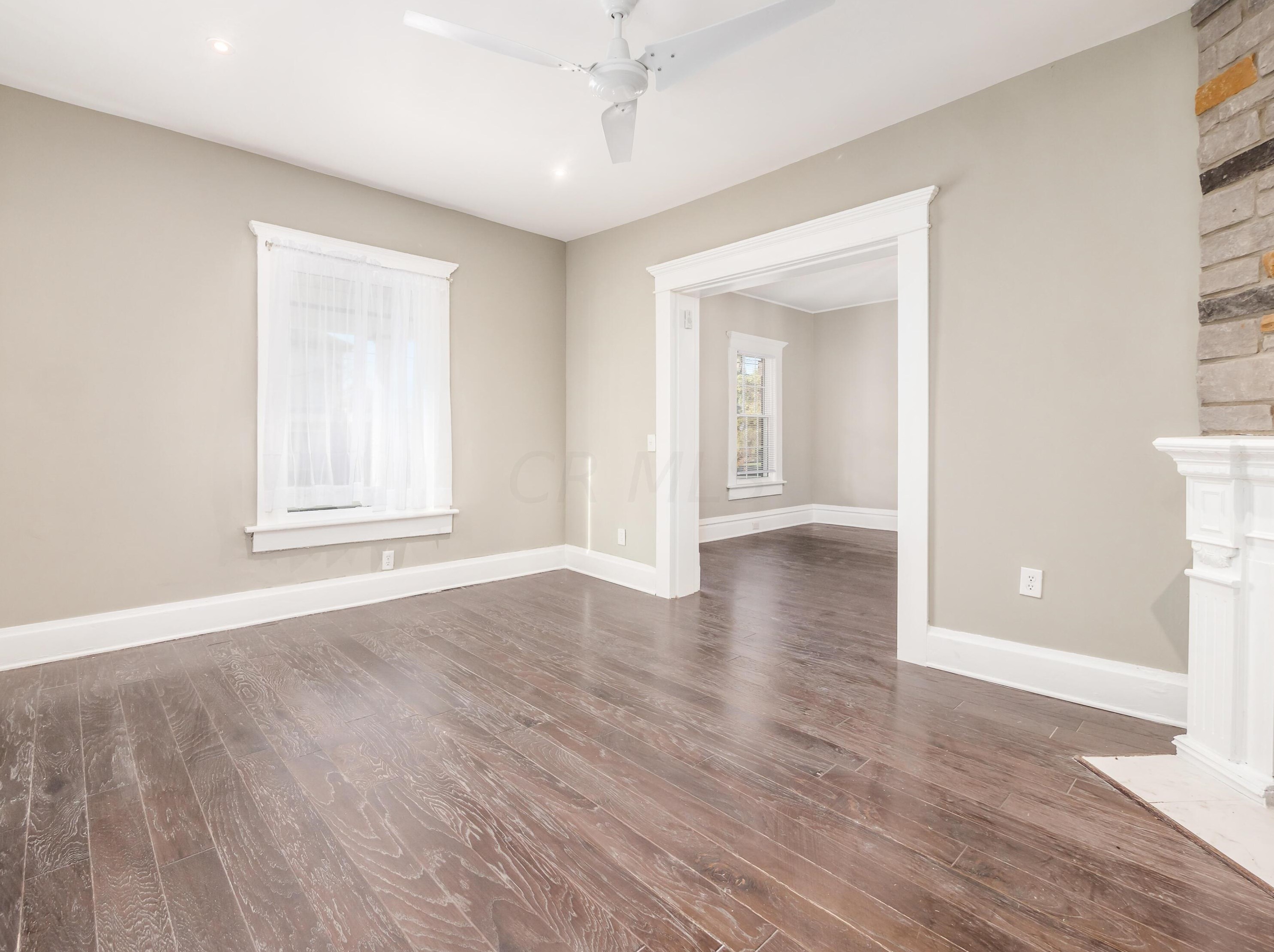 2262 Ridgeway Ave, Columbus OH  43219-2609 exterior