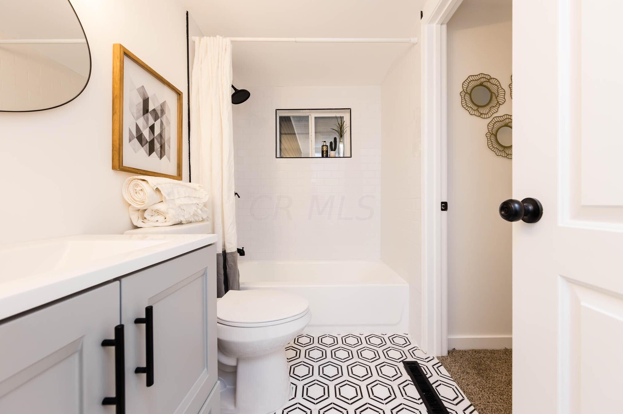 2173 Century Dr, Columbus OH 43211-1919 exterior