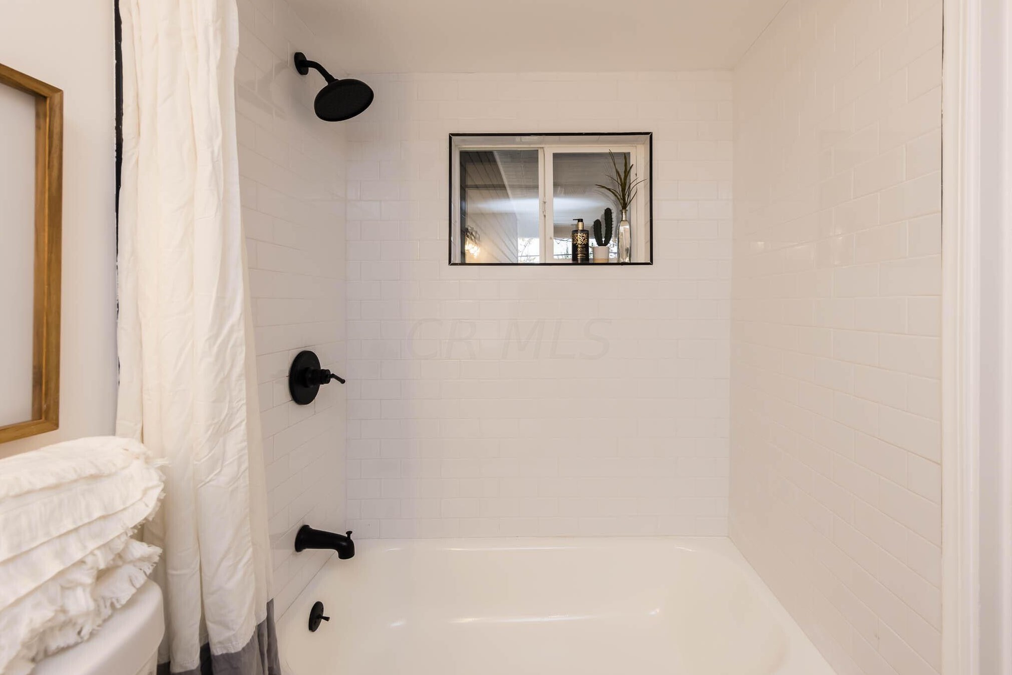 2173 Century Dr, Columbus OH 43211-1919 exterior