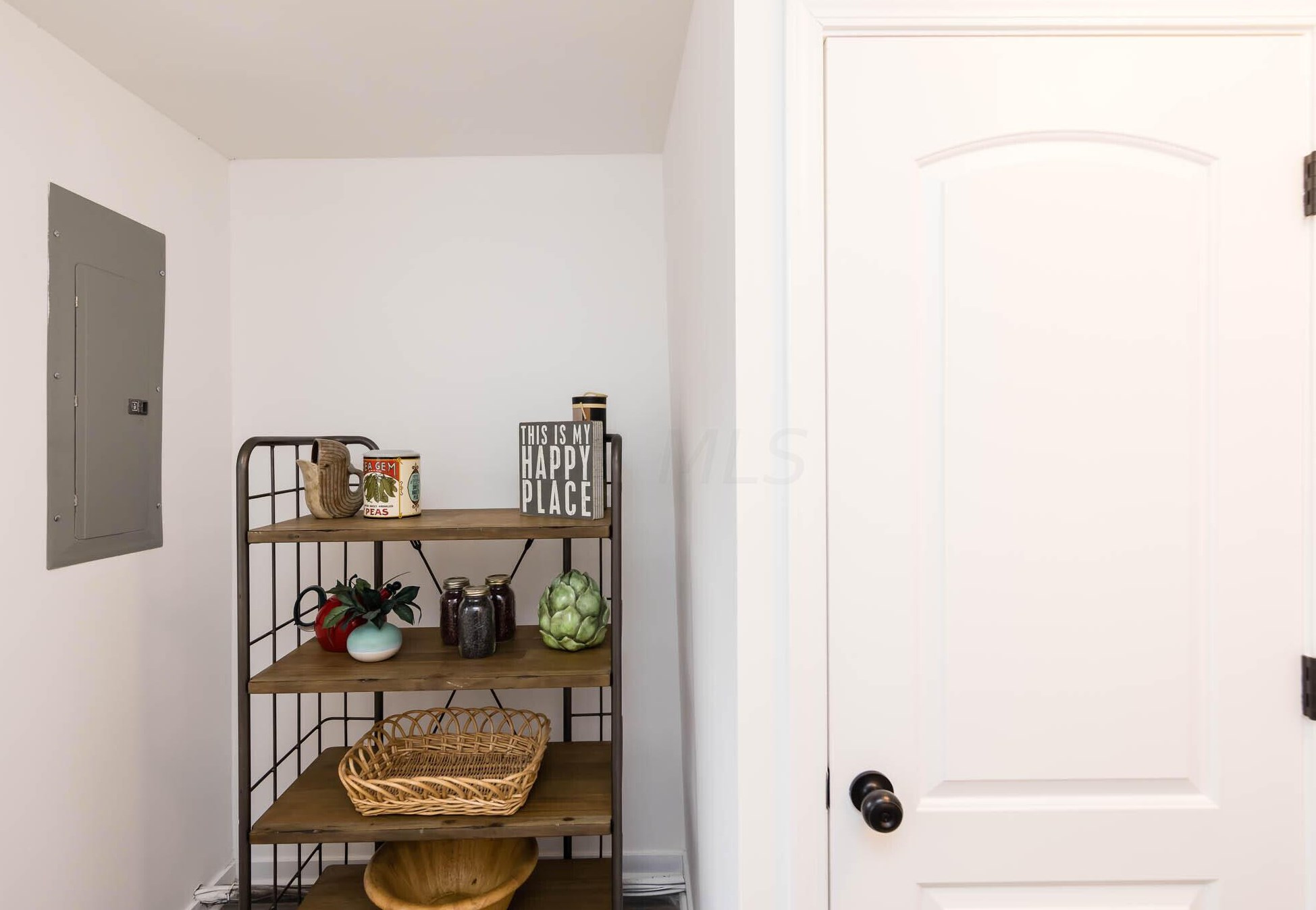 2173 Century Dr, Columbus OH 43211-1919 exterior