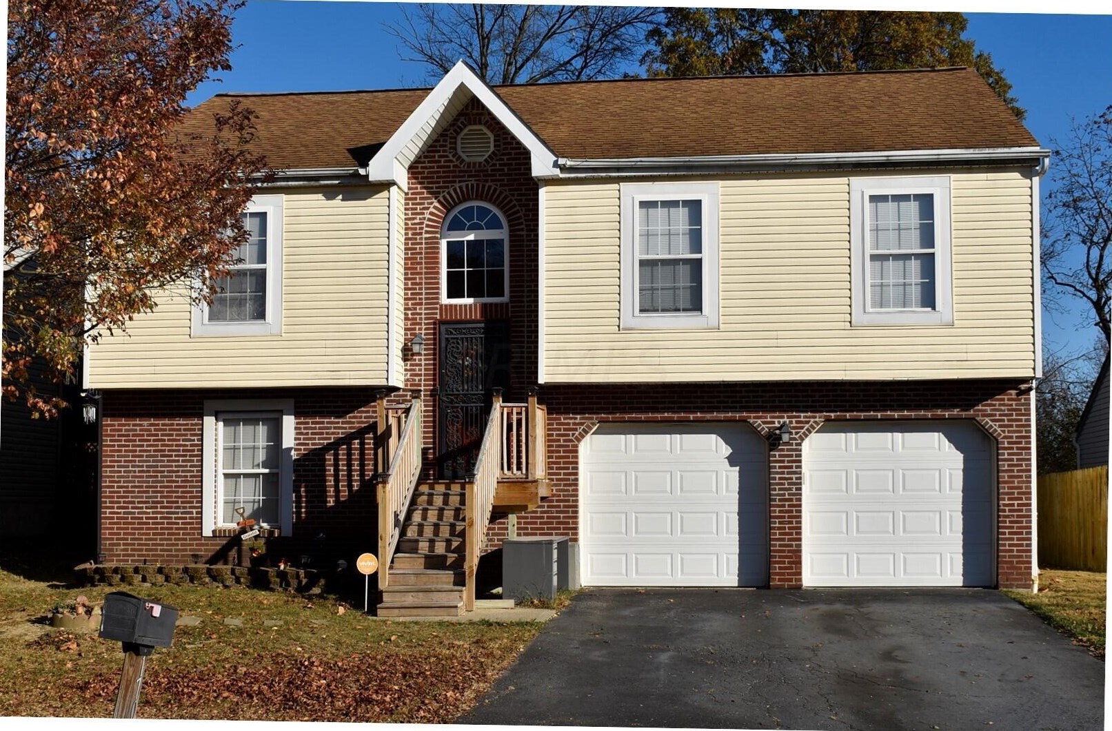 1700 Westmeadow Dr, Columbus, OH 43223-3387