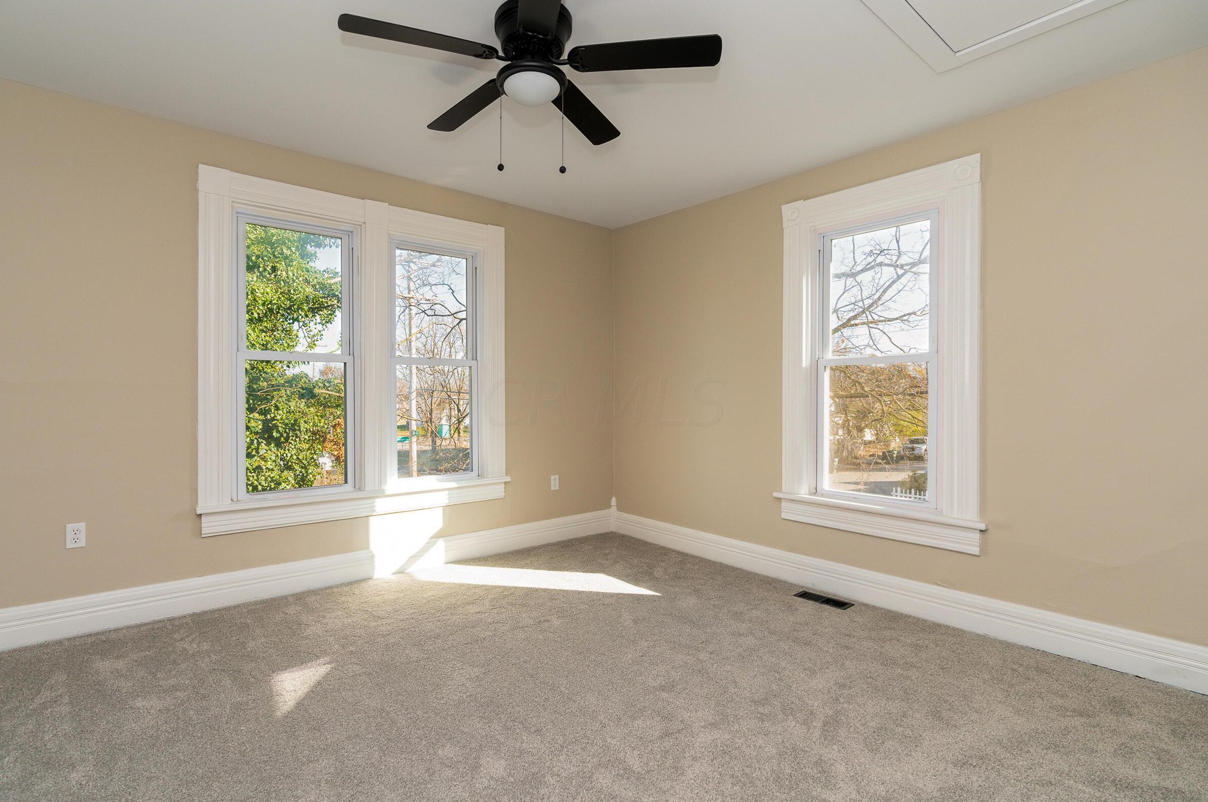 109 Princeton Ave, Columbus OH  43222-1139 exterior