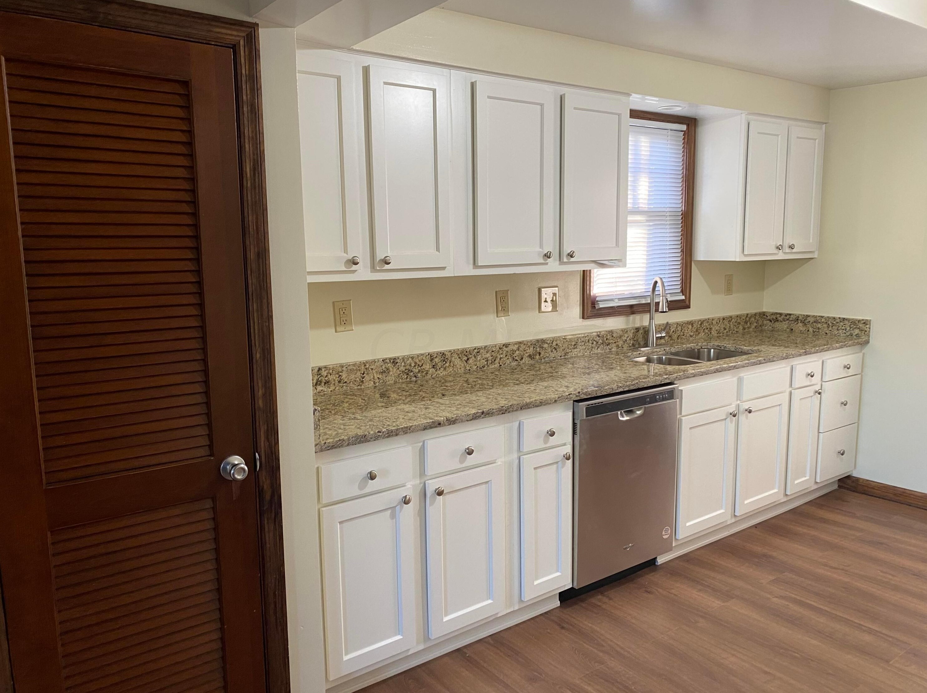 683 Napoleon Ave, Columbus, OH 43213-2752