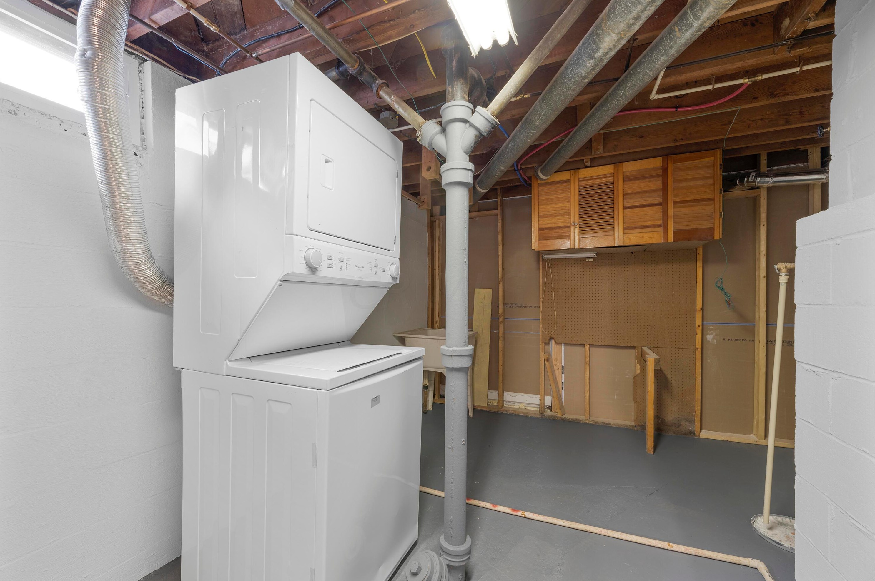 791 Ashburton Rd, Columbus OH  43227-1027 exterior