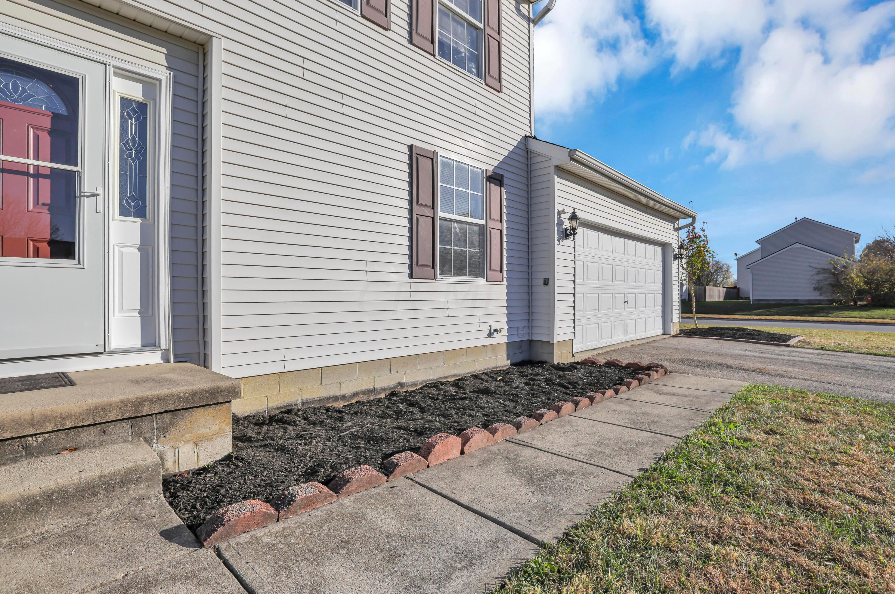 6342 Whims Rd, Cnl Wnchstr OH  43110-8577 exterior