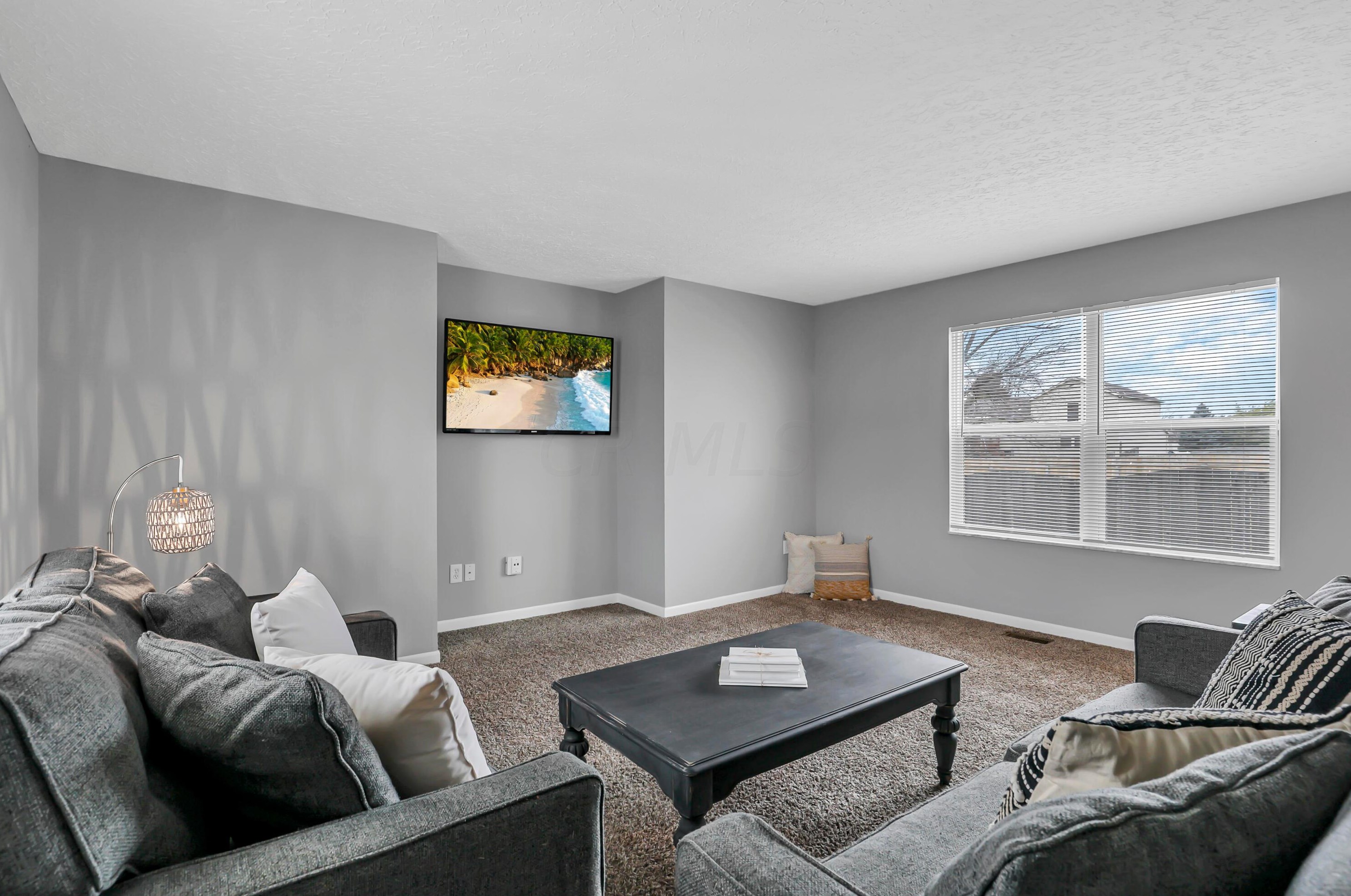 6342 Whims Rd, Cnl Wnchstr OH  43110-8577 exterior