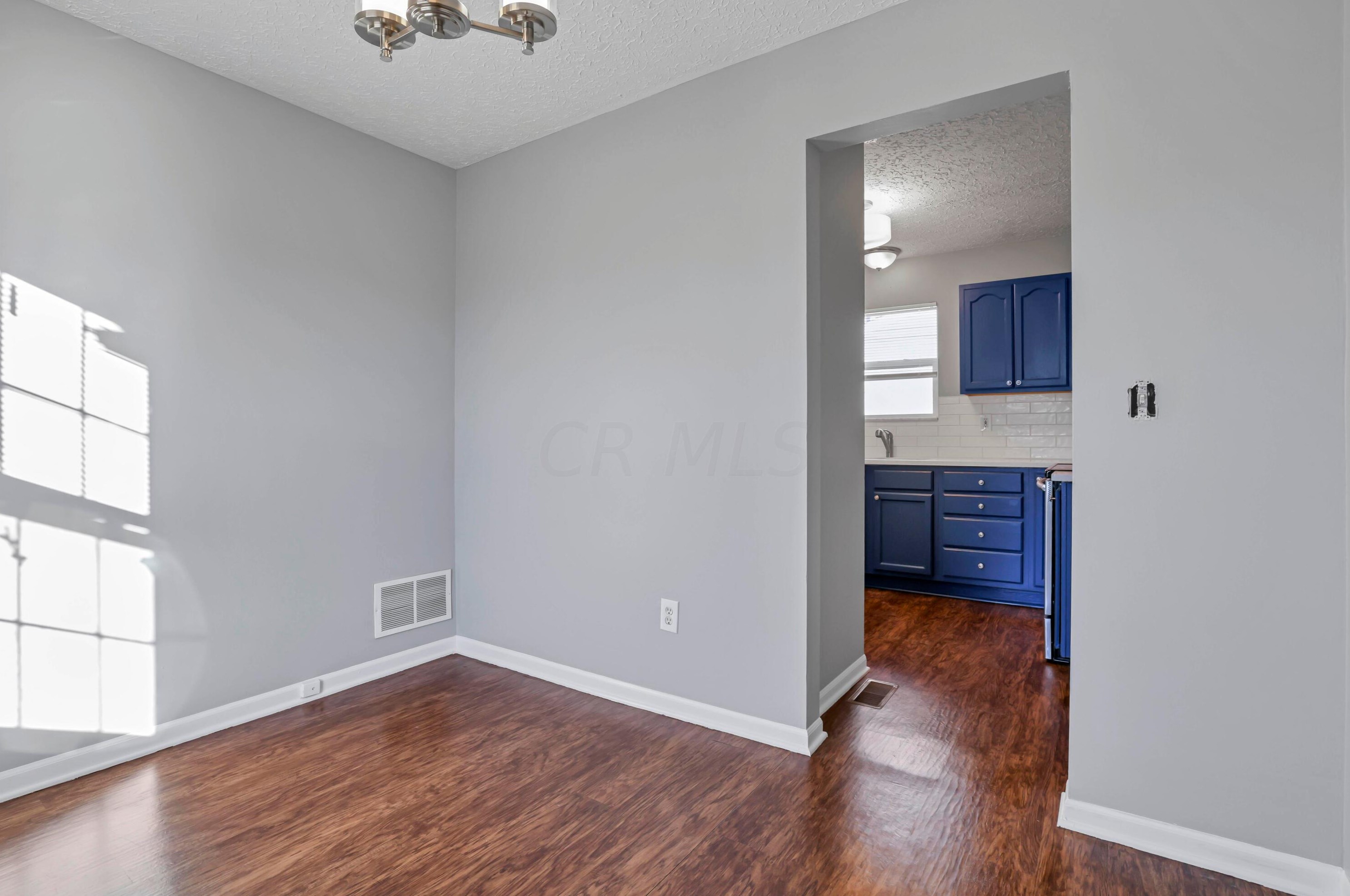6342 Whims Rd, Cnl Wnchstr OH  43110-8577 exterior