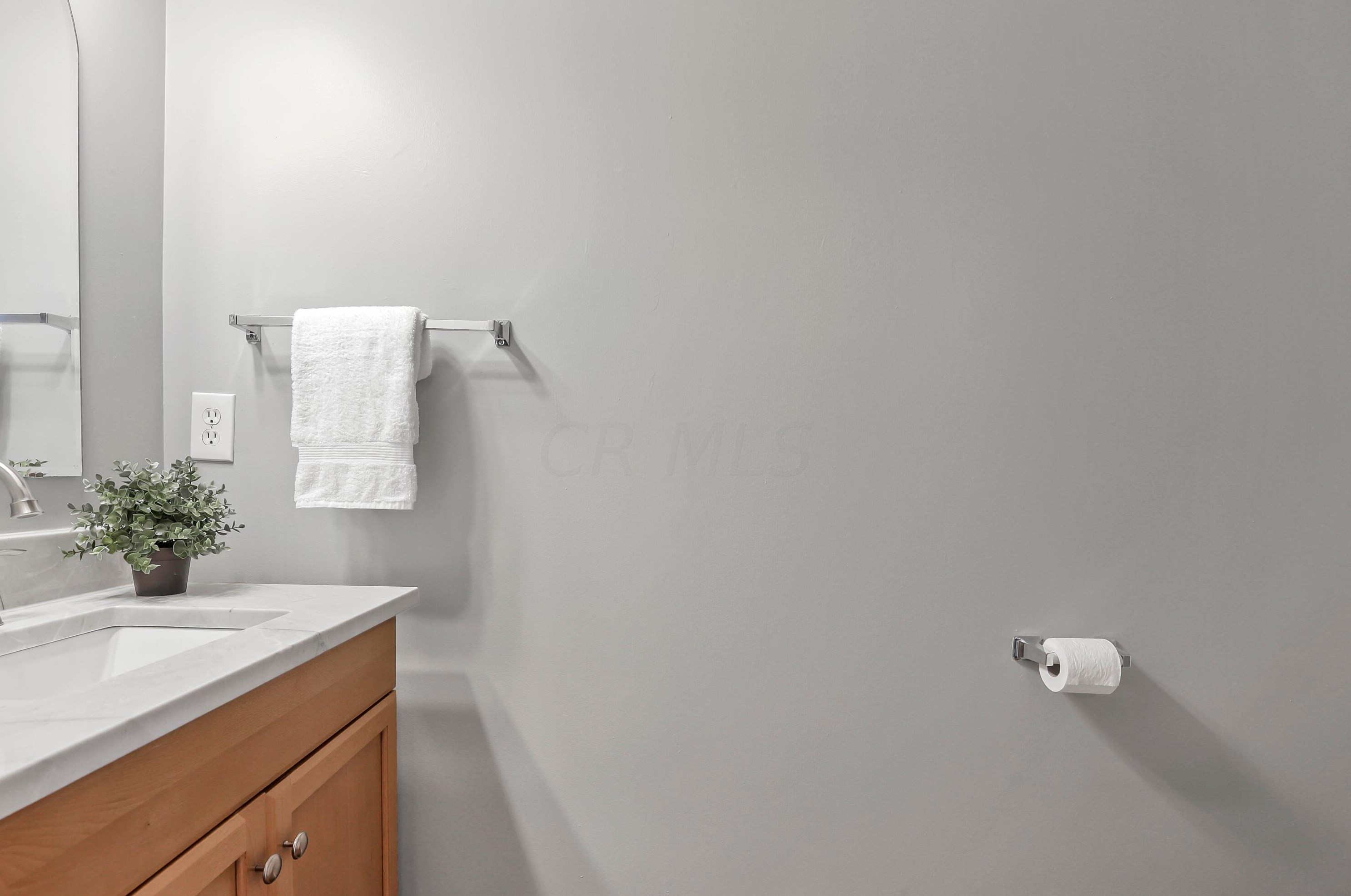 6342 Whims Rd, Cnl Wnchstr OH  43110-8577 exterior