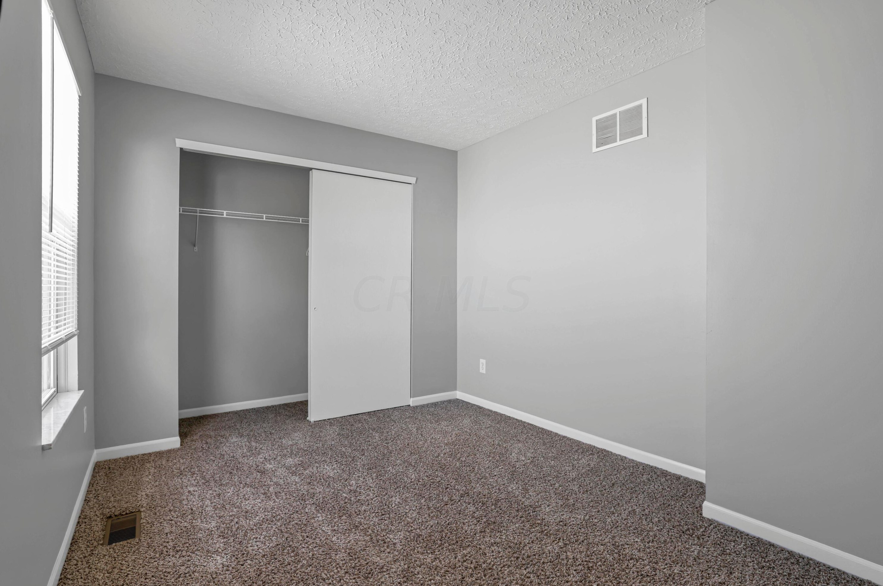 6342 Whims Rd, Cnl Wnchstr OH  43110-8577 exterior
