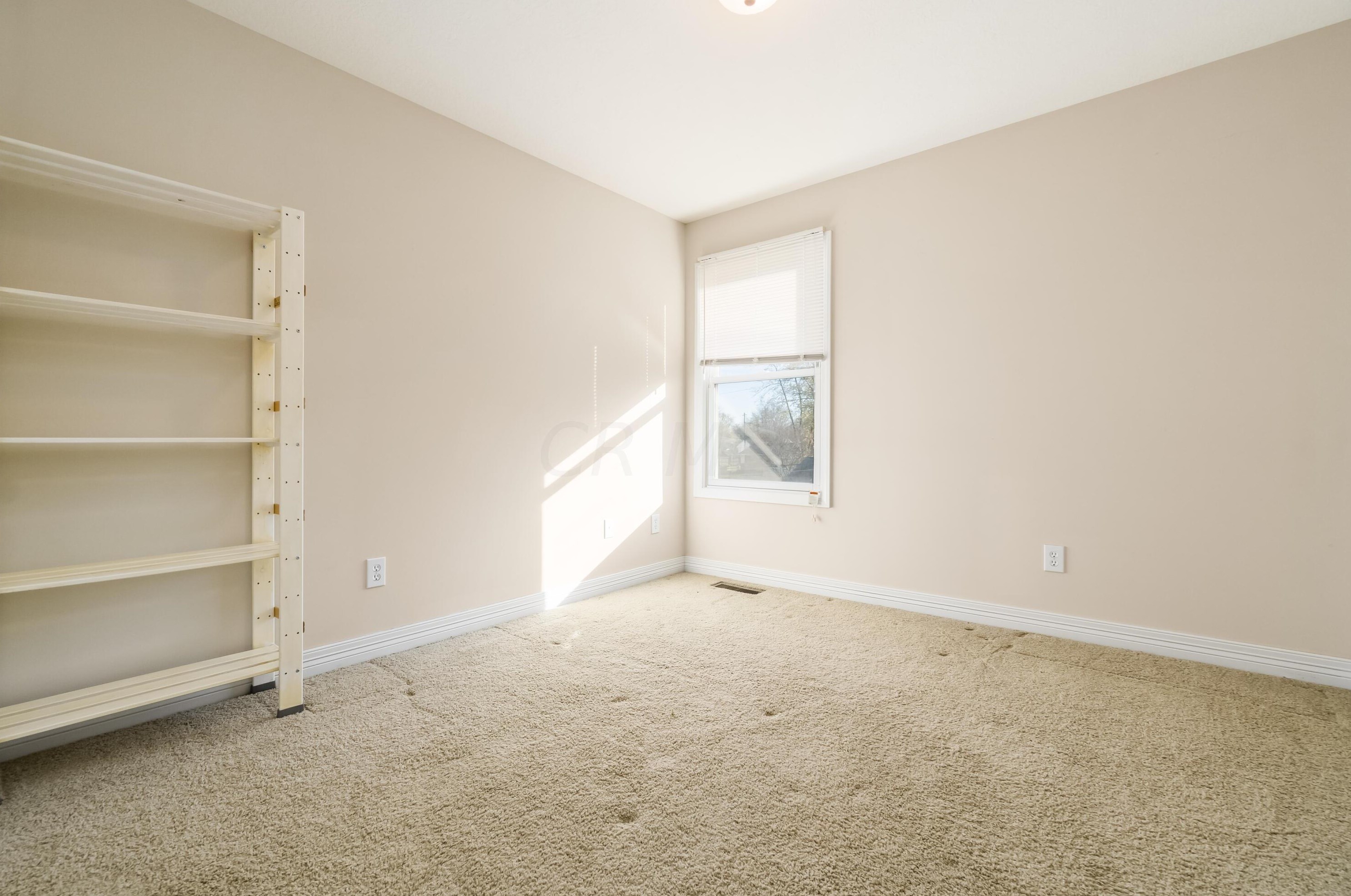 2833 Gablewood Dr, Columbus OH 43219-5030 exterior