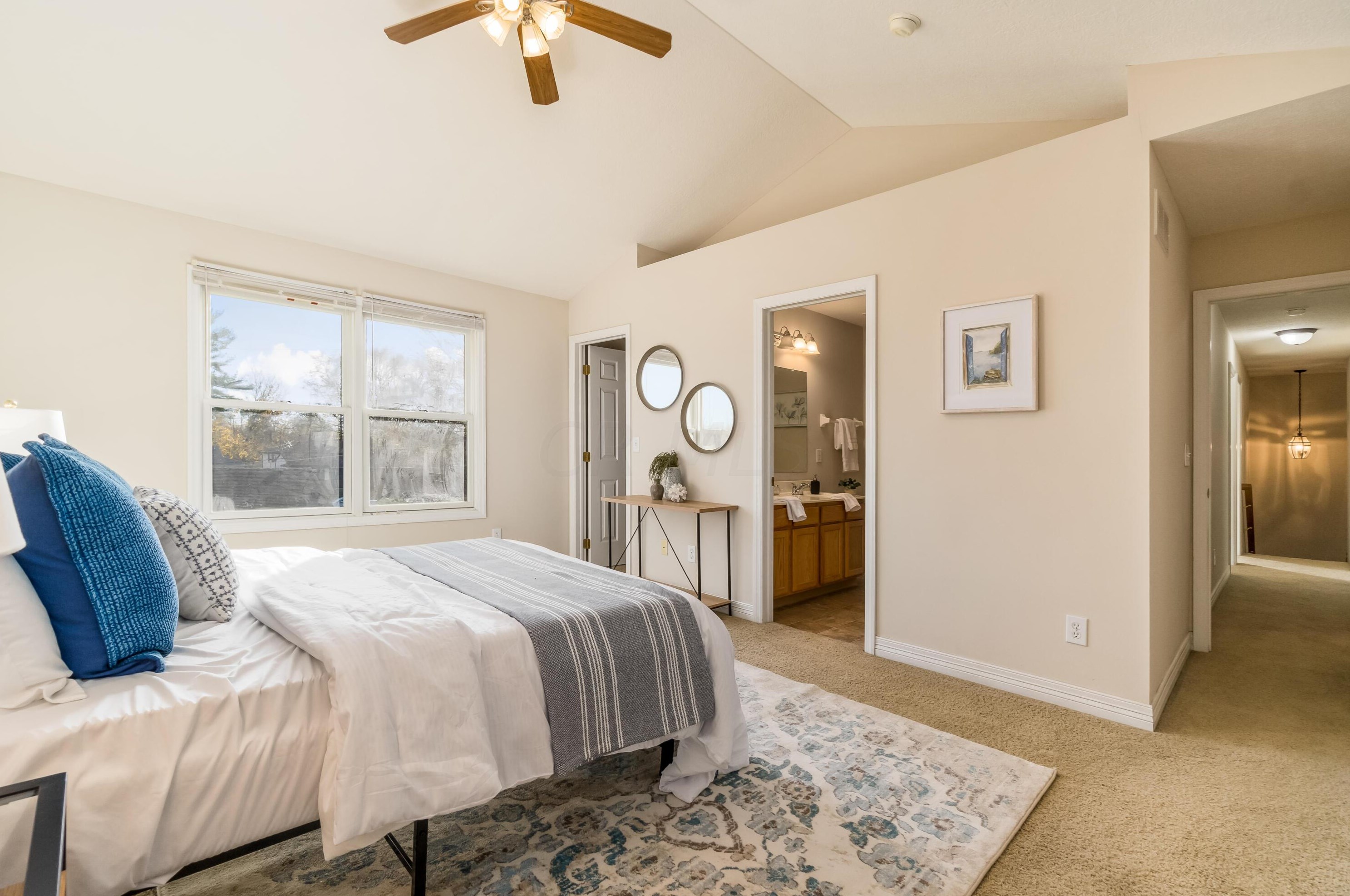 2833 Gablewood Dr, Columbus OH 43219-5030 exterior