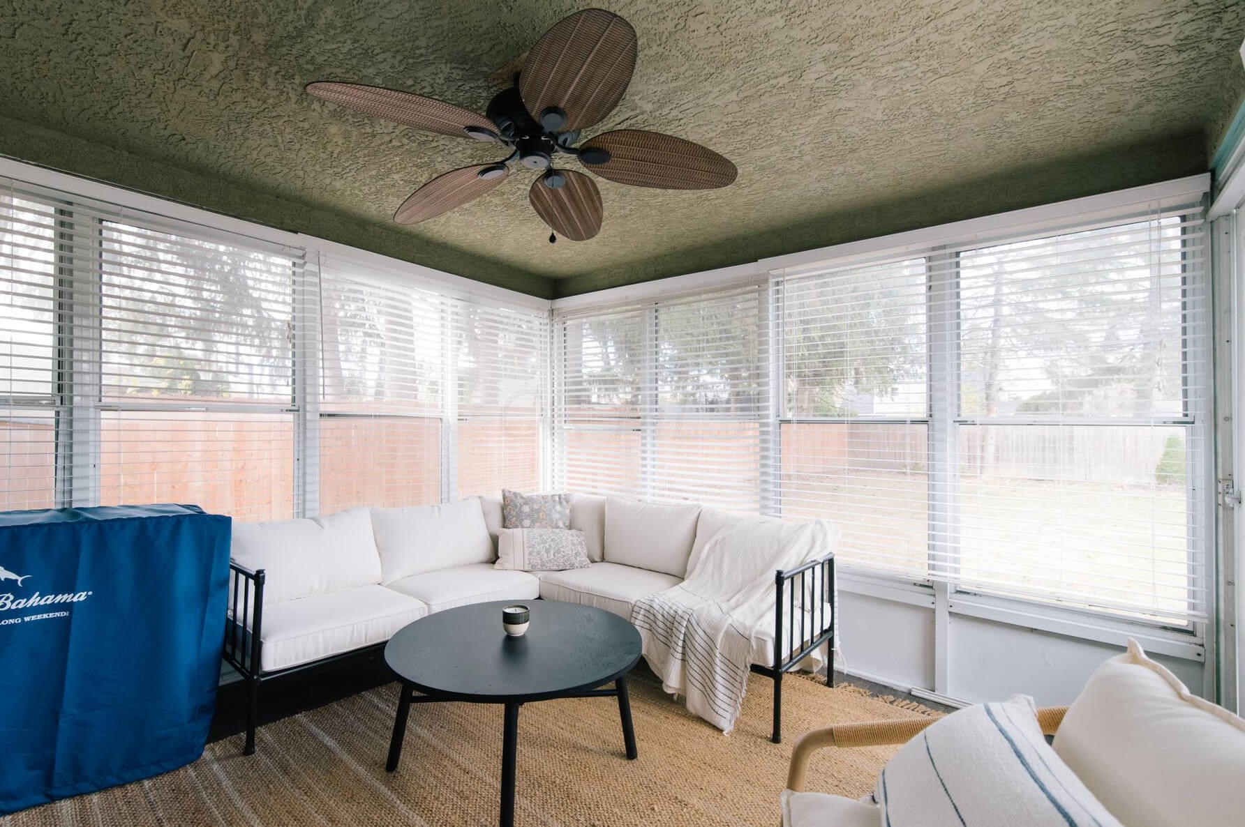 2852 Berwick Blvd, Columbus OH  43209-3001 exterior