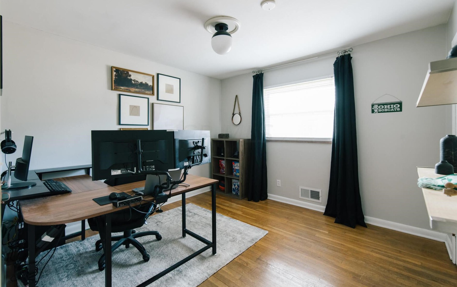 2852 Berwick Blvd, Columbus OH  43209-3001 exterior