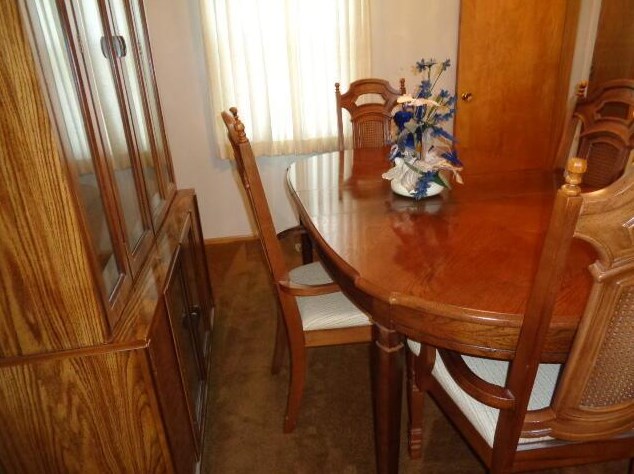 1962 Beaumont Rd, Columbus OH 43214-2203 exterior