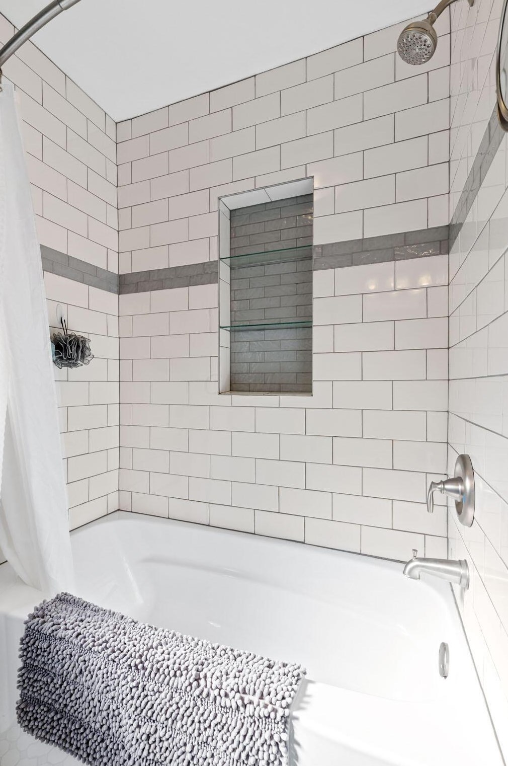 953 Pleasant Ridge Ave, Columbus OH 43209-5416 exterior