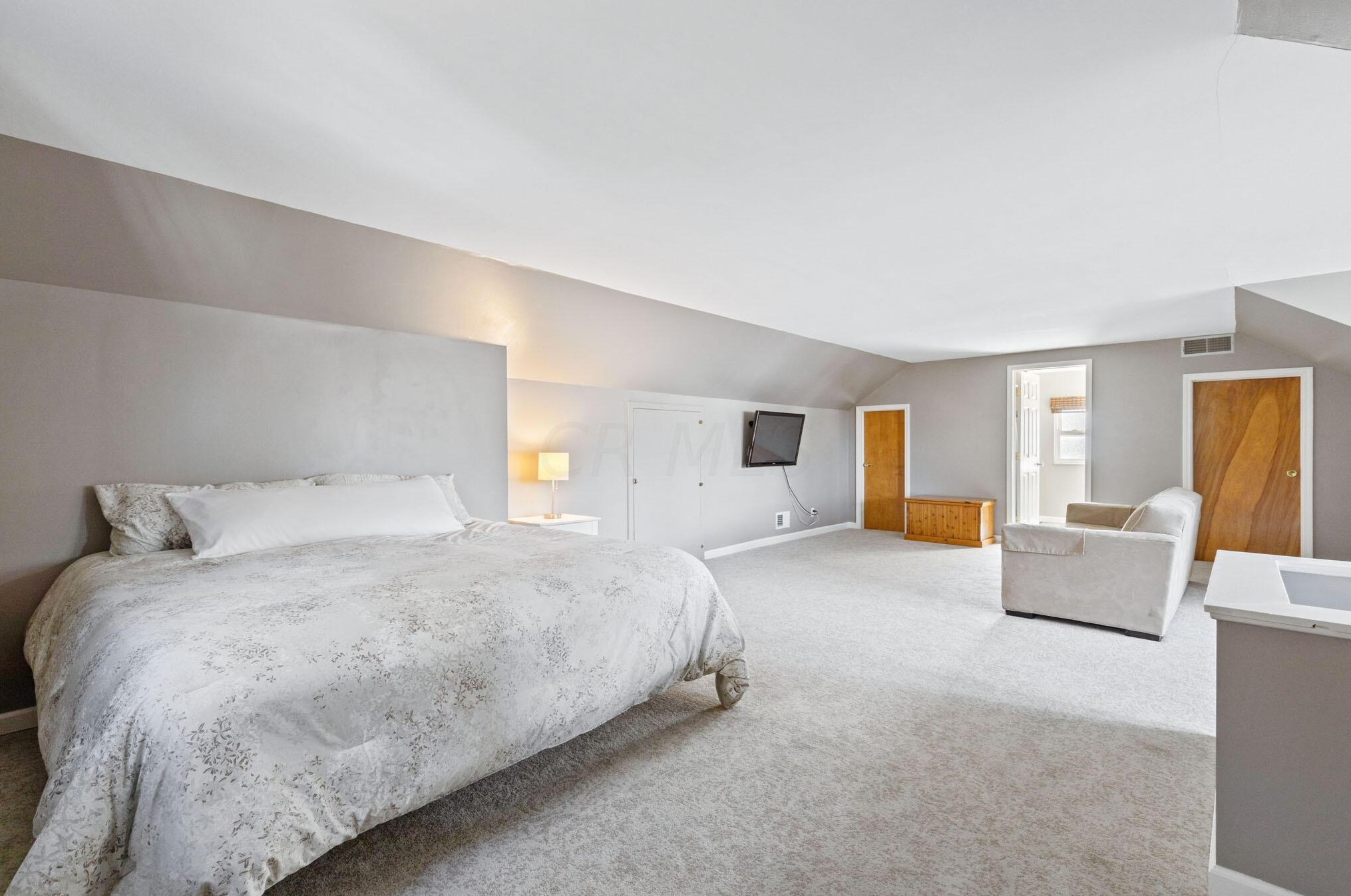 953 Pleasant Ridge Ave, Columbus OH 43209-5416 exterior